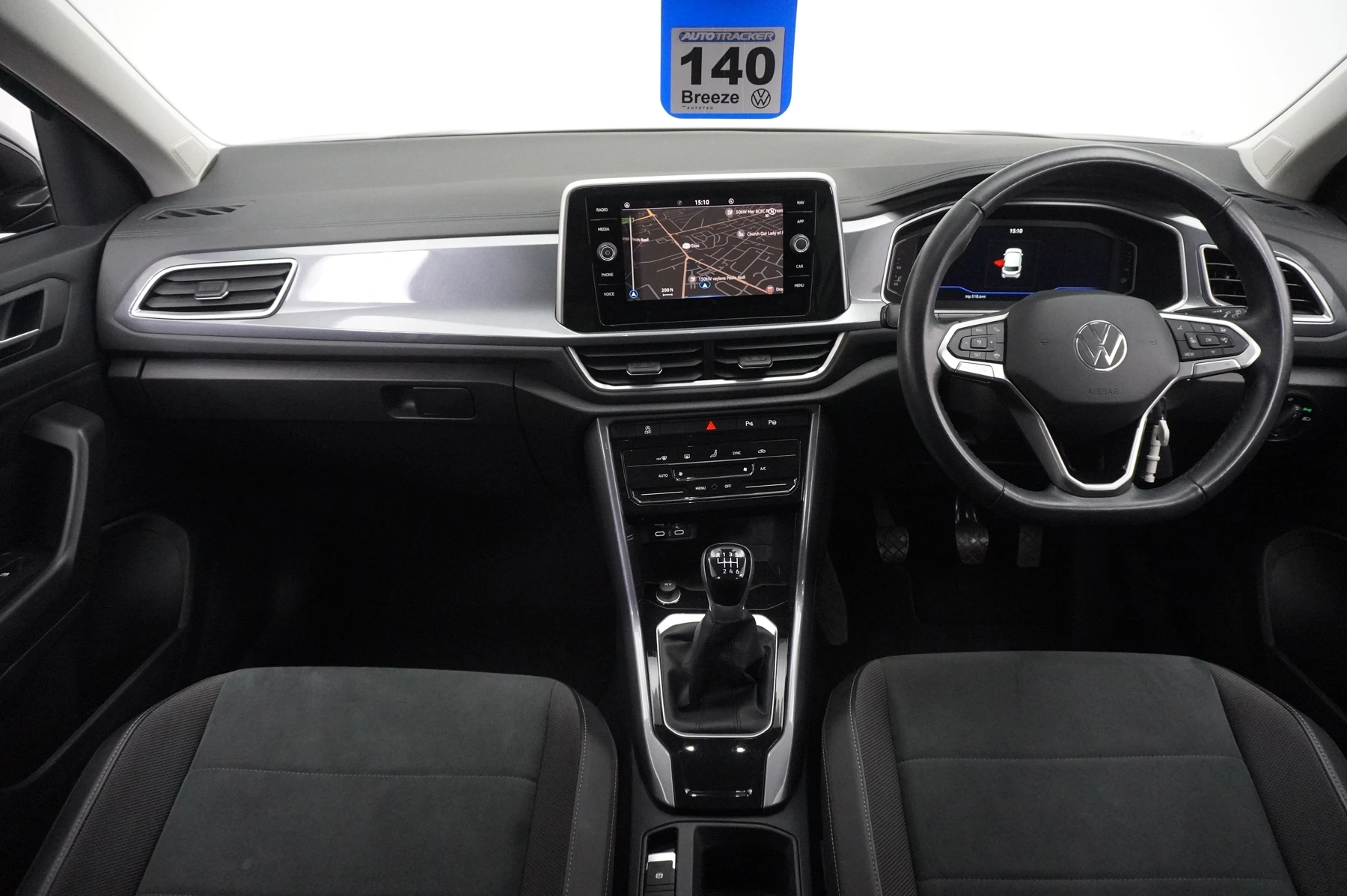 Volkswagen-T-Roc-image-7