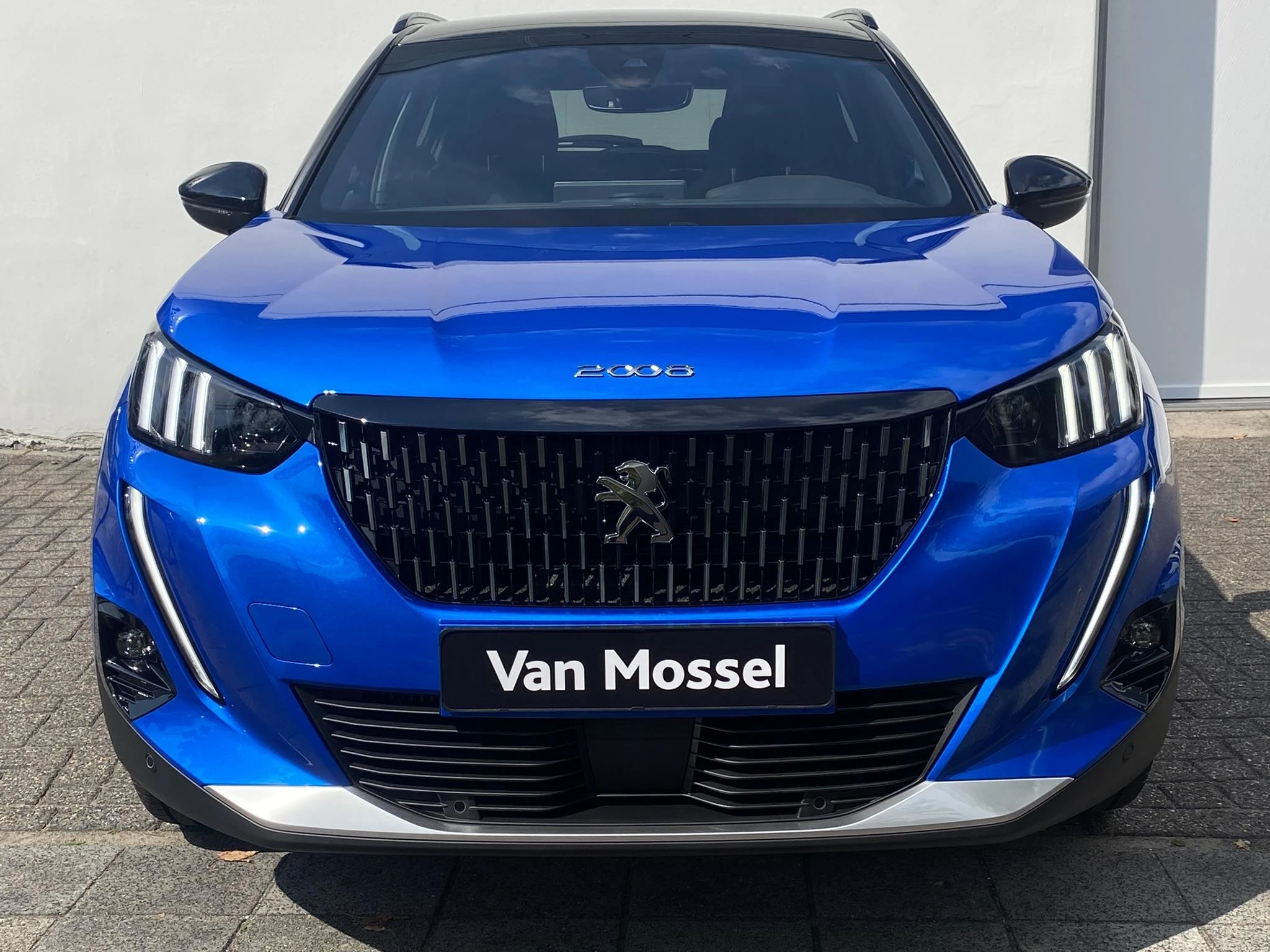 Peugeot-2008-image-1