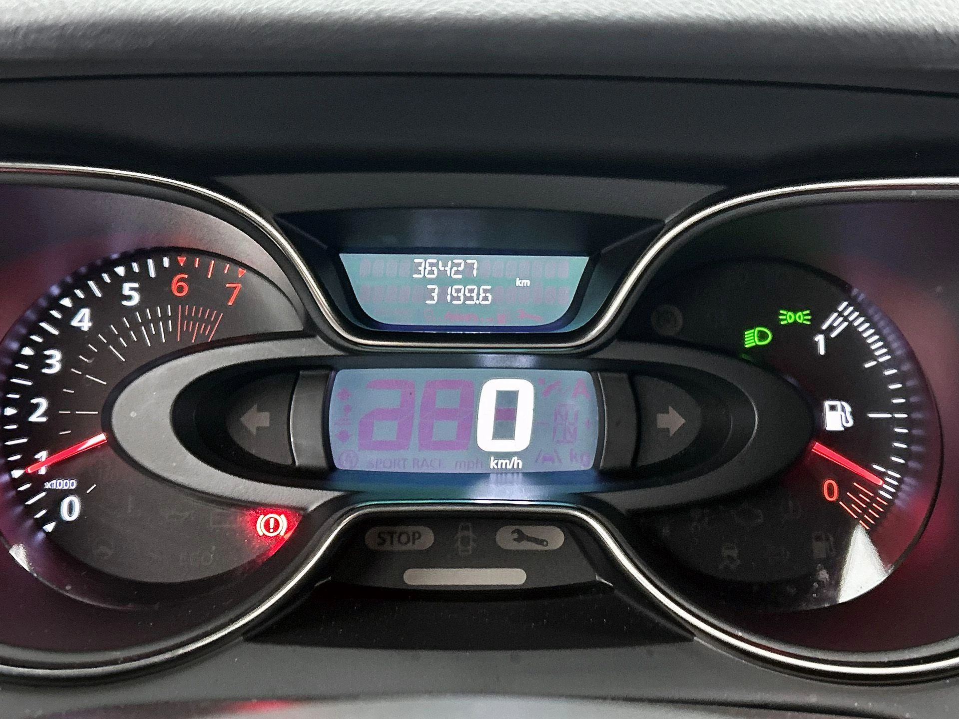 Renault-Captur-image-19