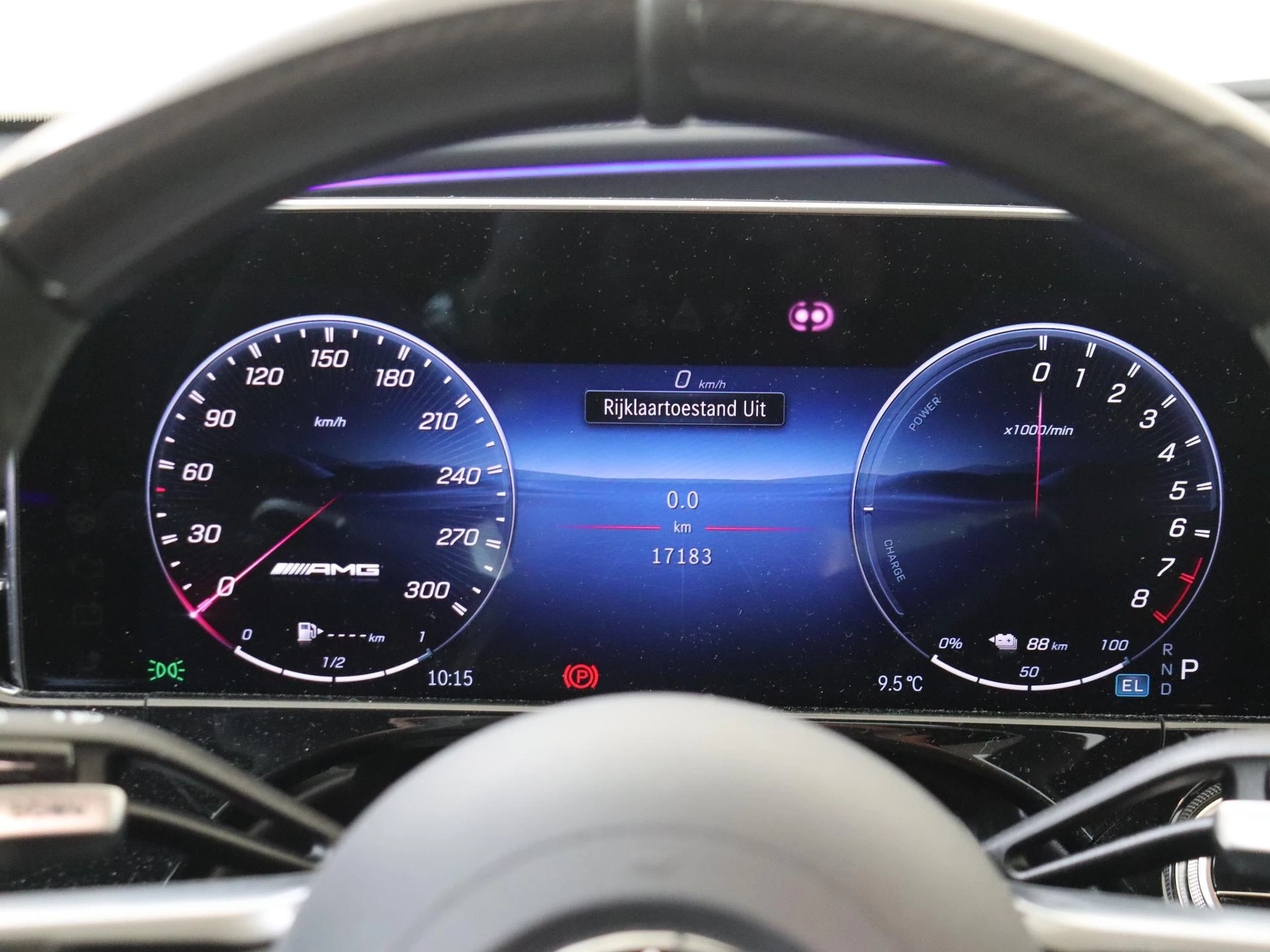 Mercedes-Benz-E-Klasse-image-18