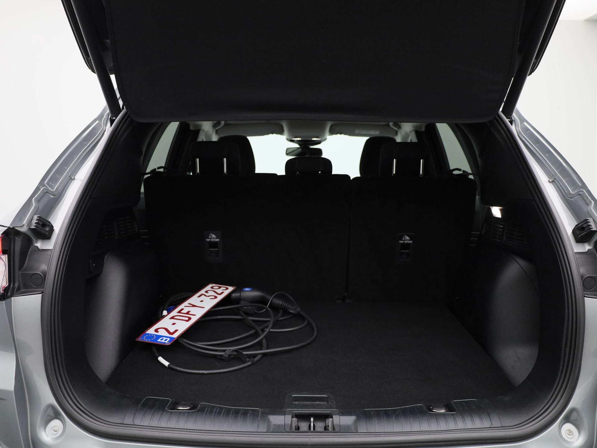 Ford Kuga 2.5i FHEV Aut. 140kW Titanium