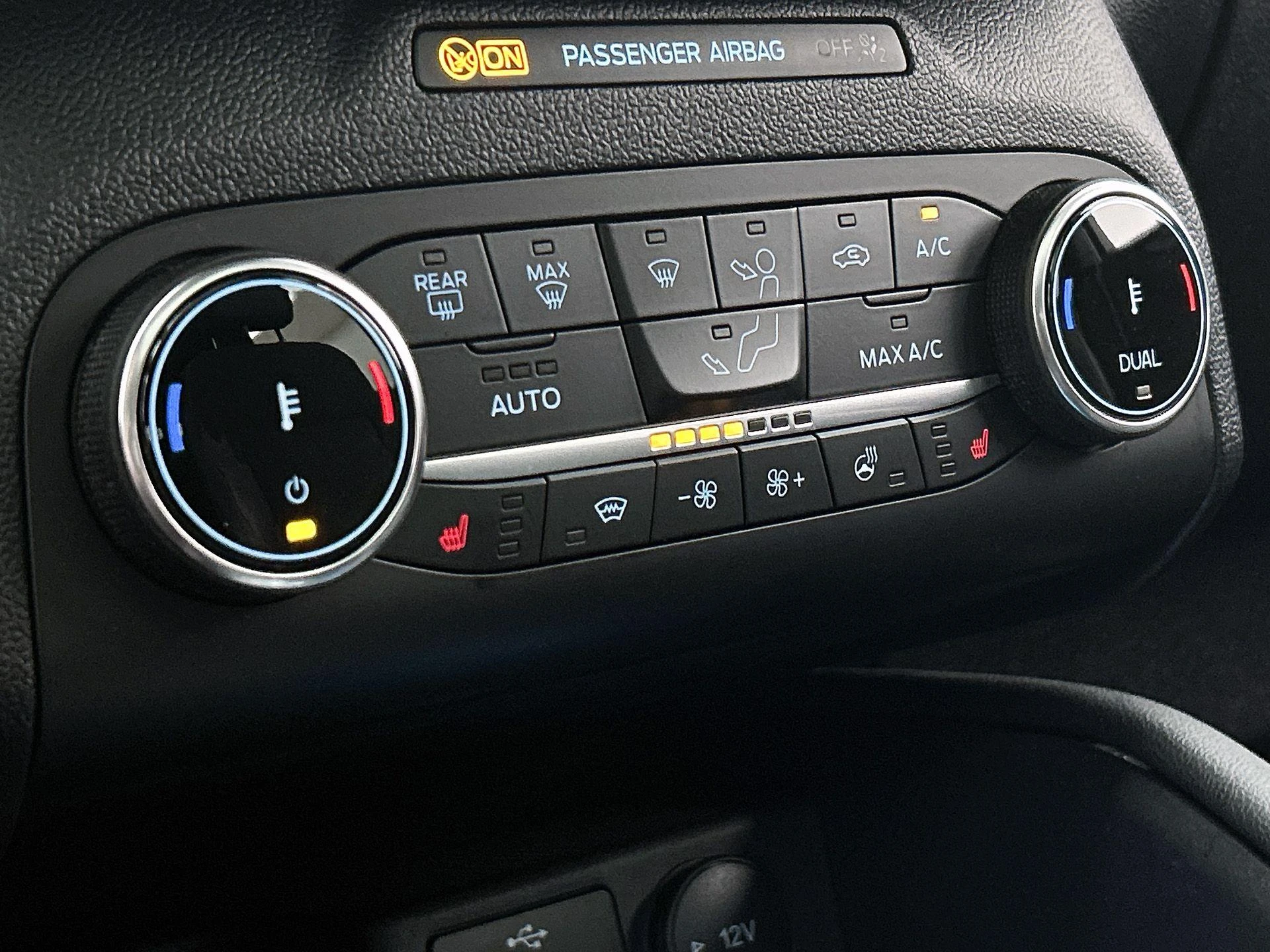 Ford-Kuga-image-25