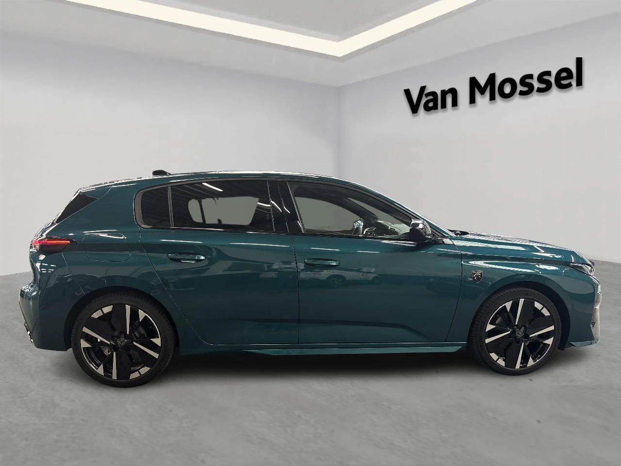 Peugeot 308 1.2 HYBRID 145 e-DSC6 GT