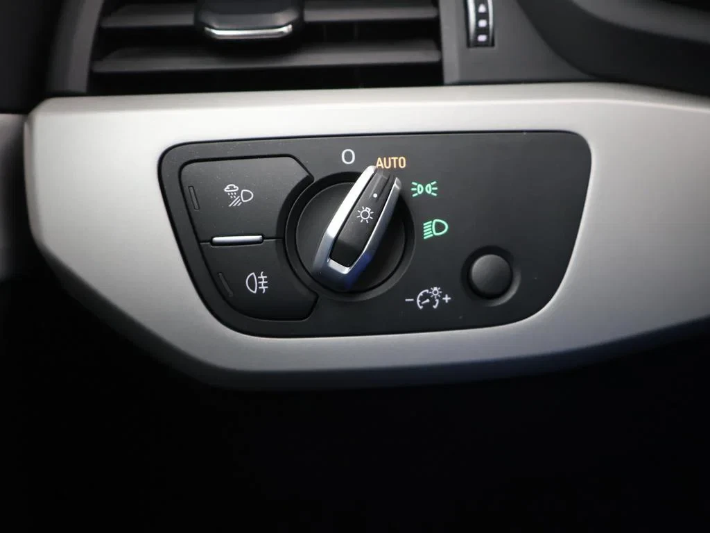 Audi-A4-image-24