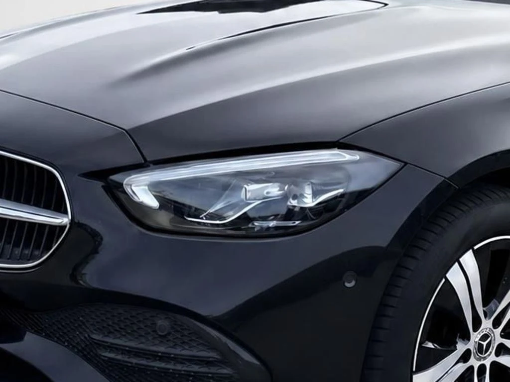 Mercedes-Benz-C-Klasse 200-image-4