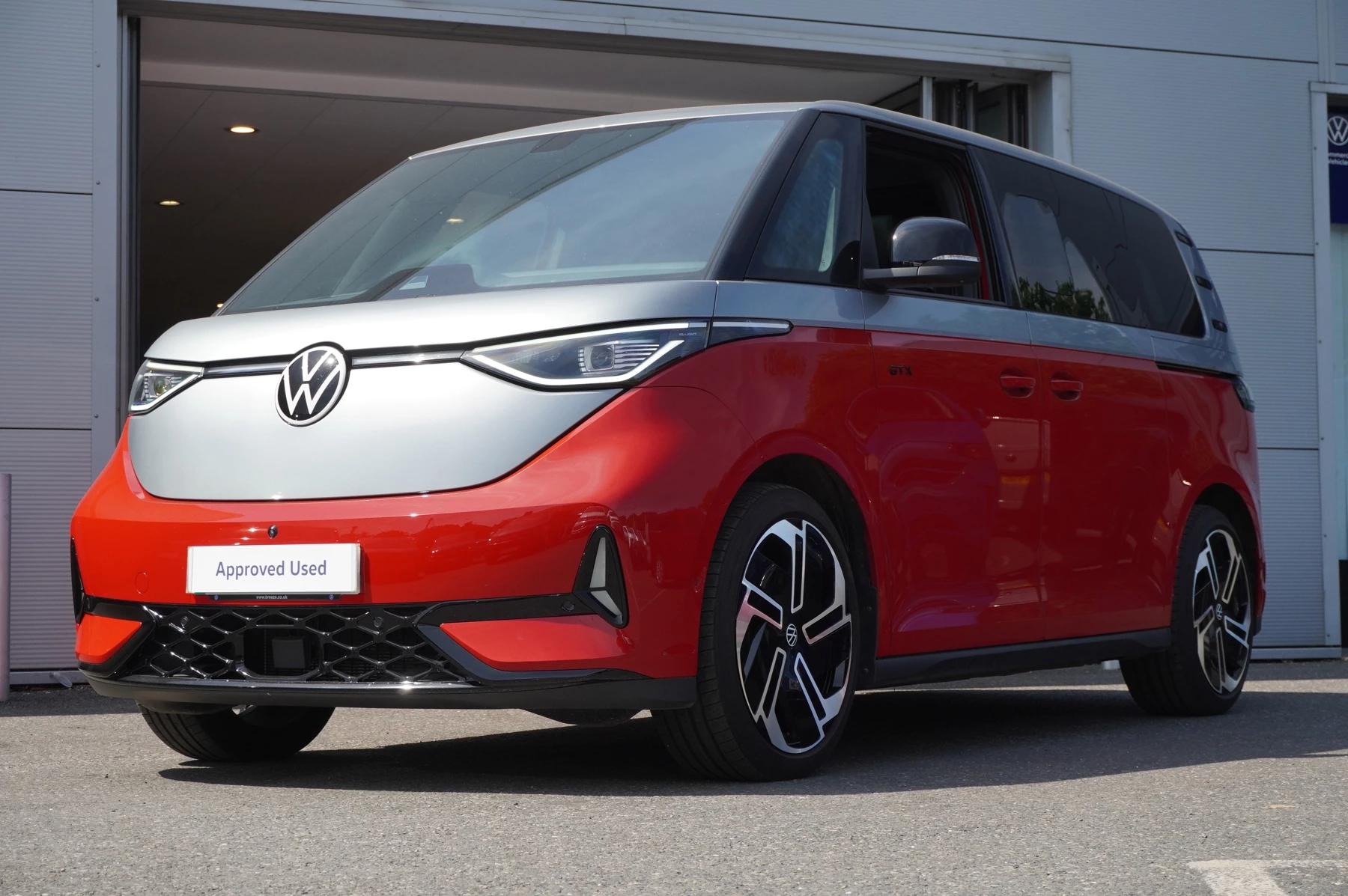 Volkswagen ID. Buzz 250kW GTX Pro 79kWh 5dr 4MOTION Auto