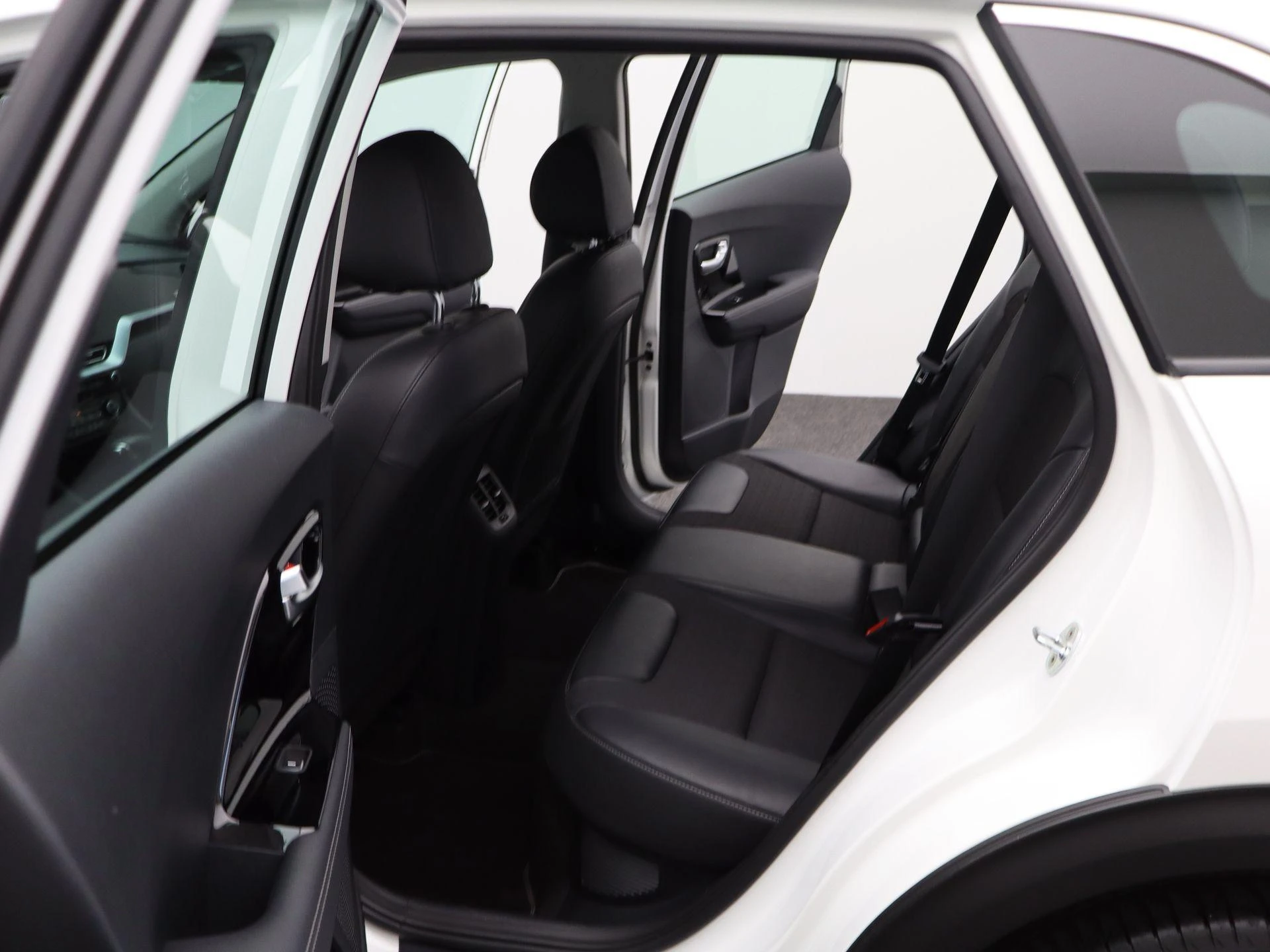 Kia-Niro-image-11