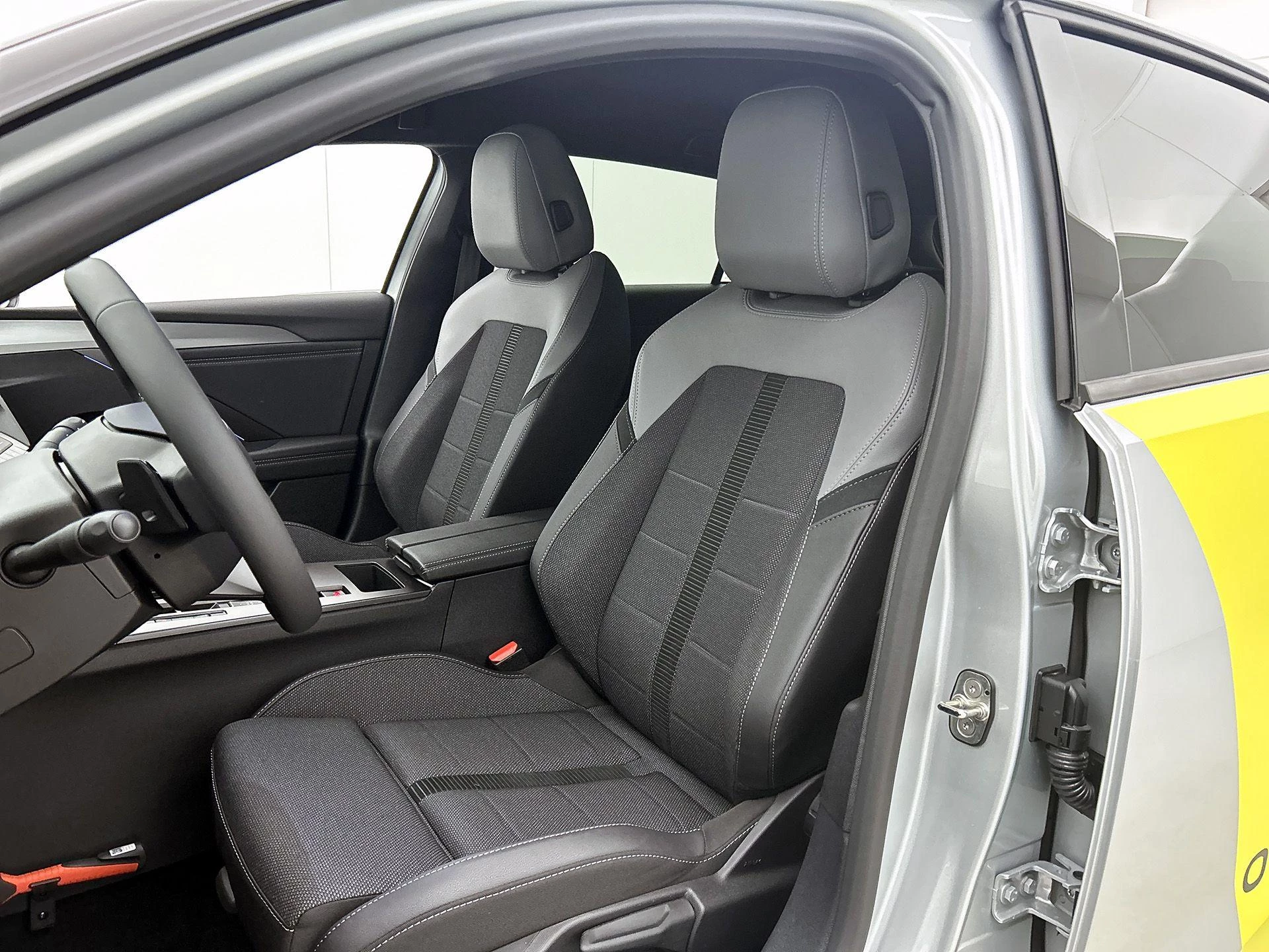 Opel-Astra-image-9