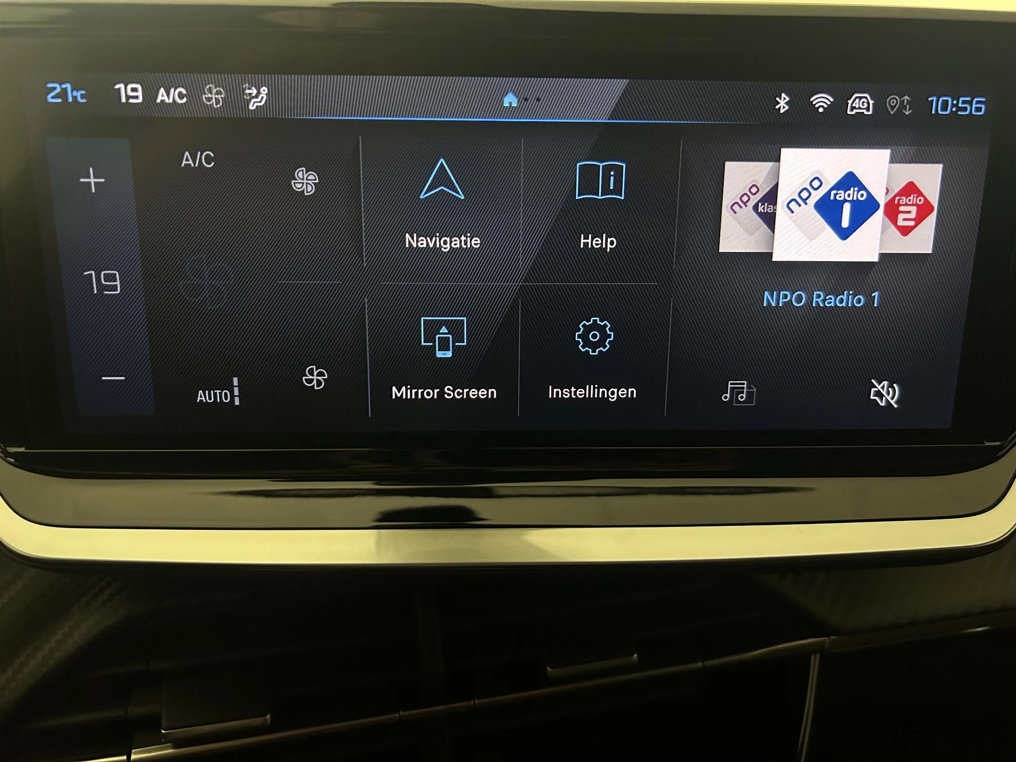 Peugeot-2008-image-8