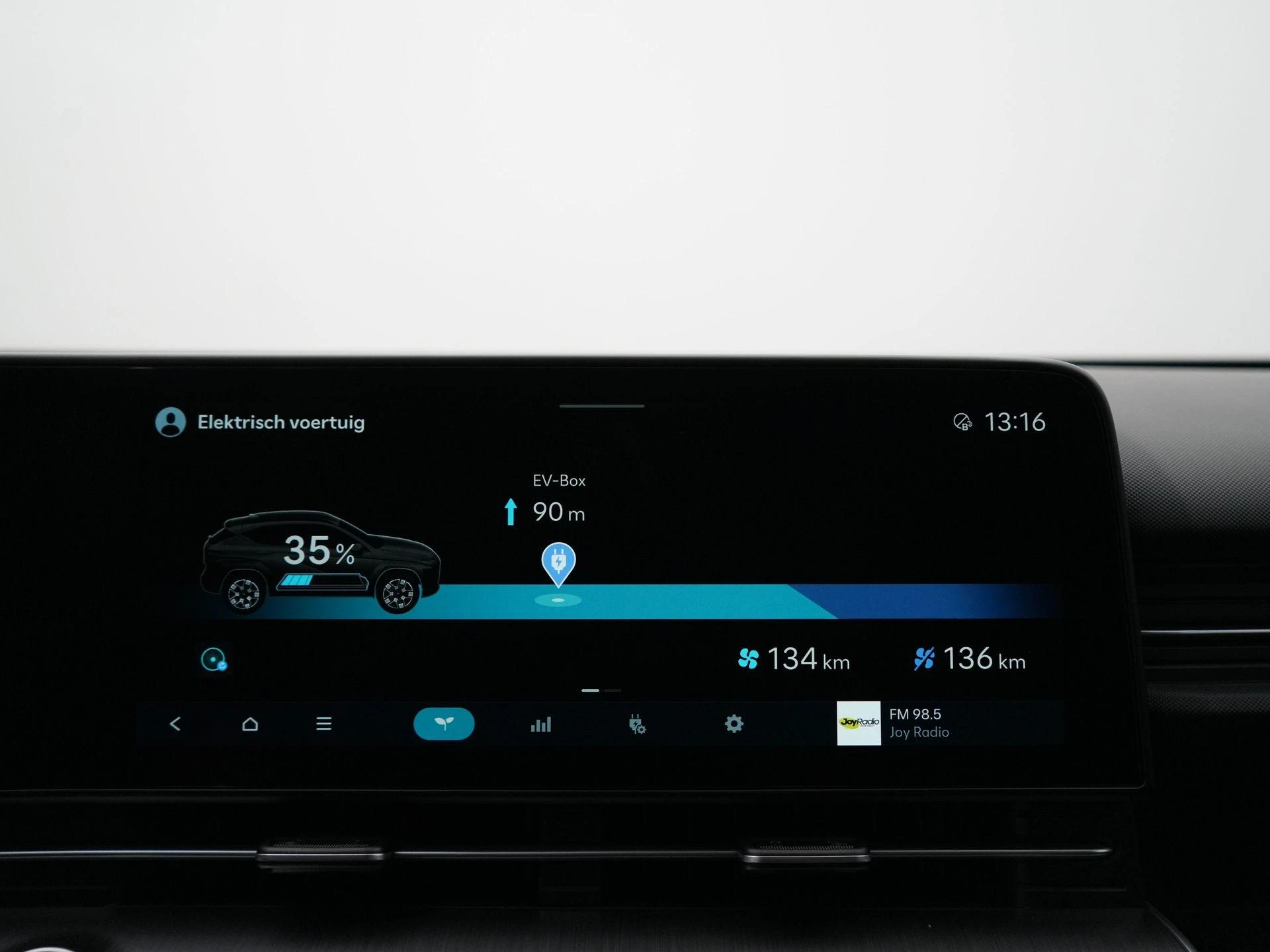 Hyundai-Kona-image-30