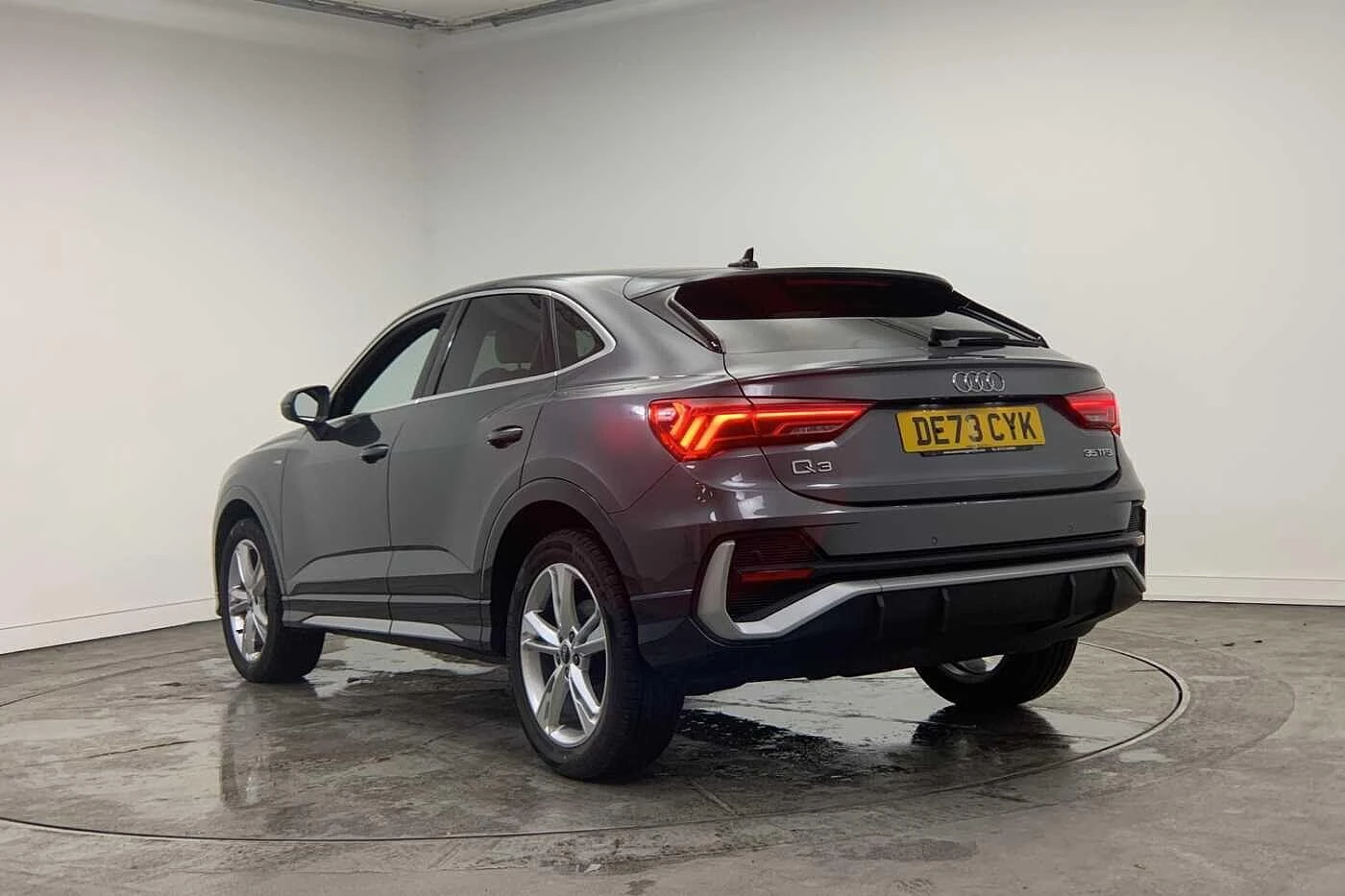 Audi-Q3-image-2