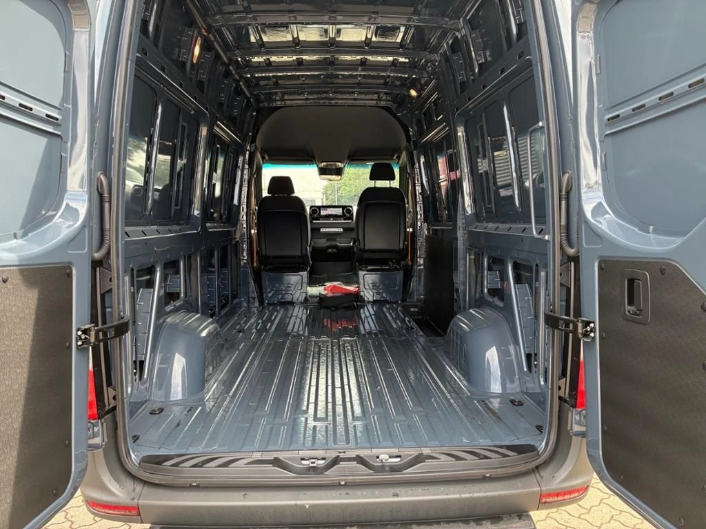 Mercedes-Benz-Sprinter 314-image-13