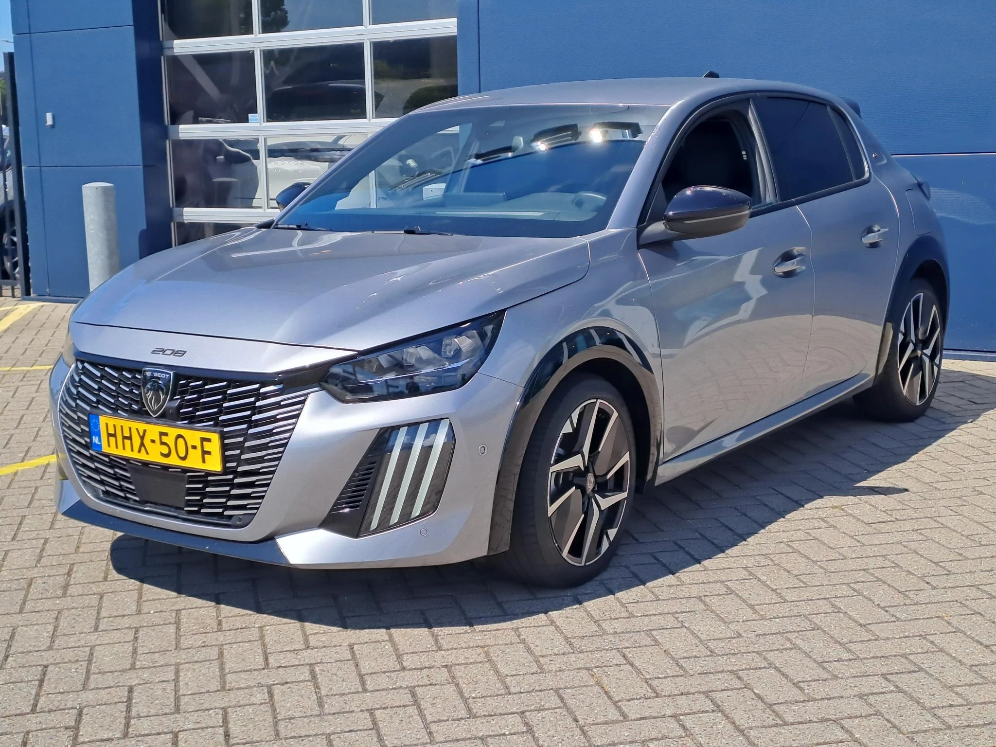 Peugeot-208-image-7