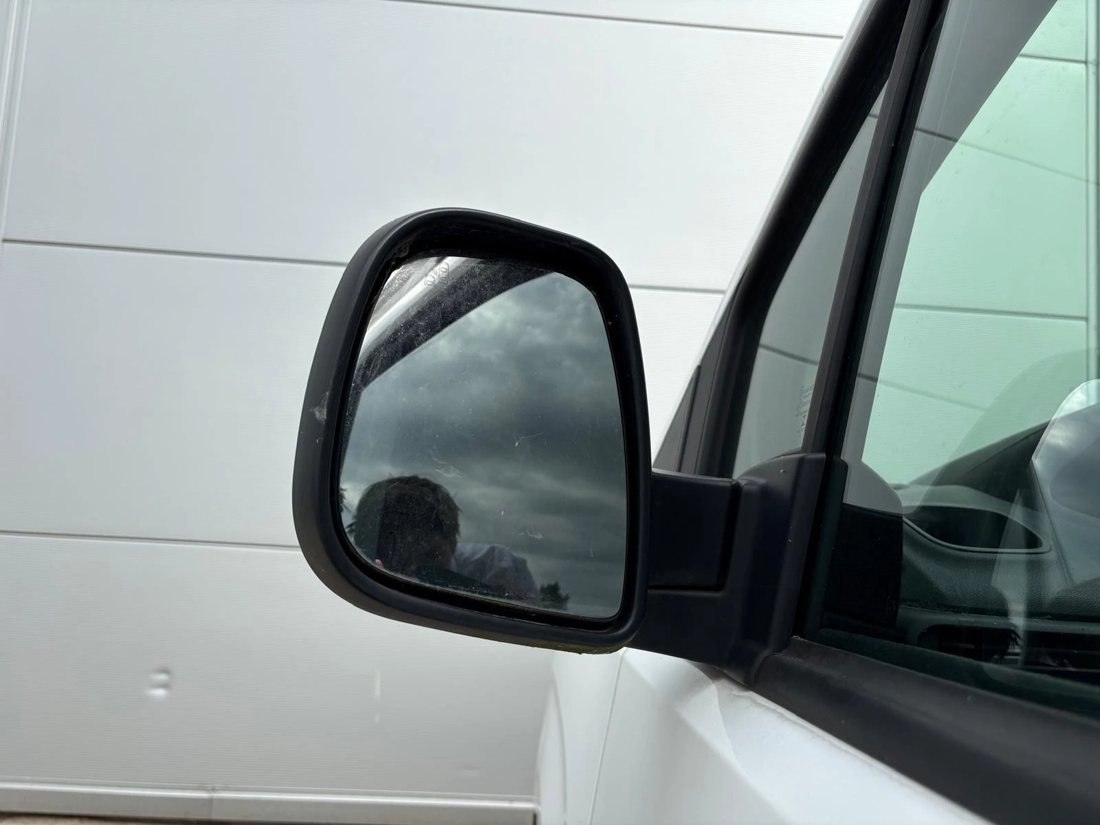 Peugeot-Partner-image-11