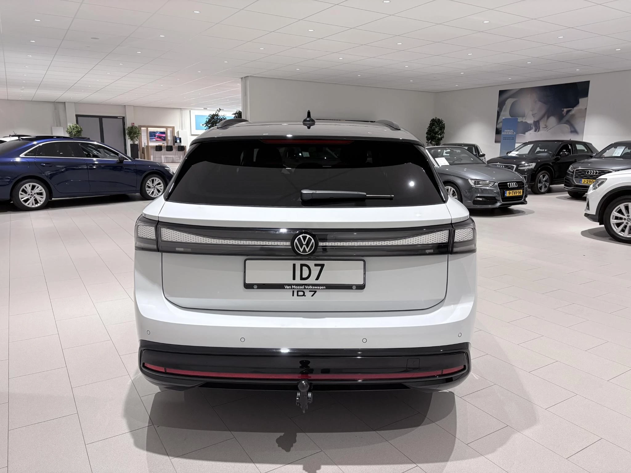 Volkswagen-ID.7-image-3