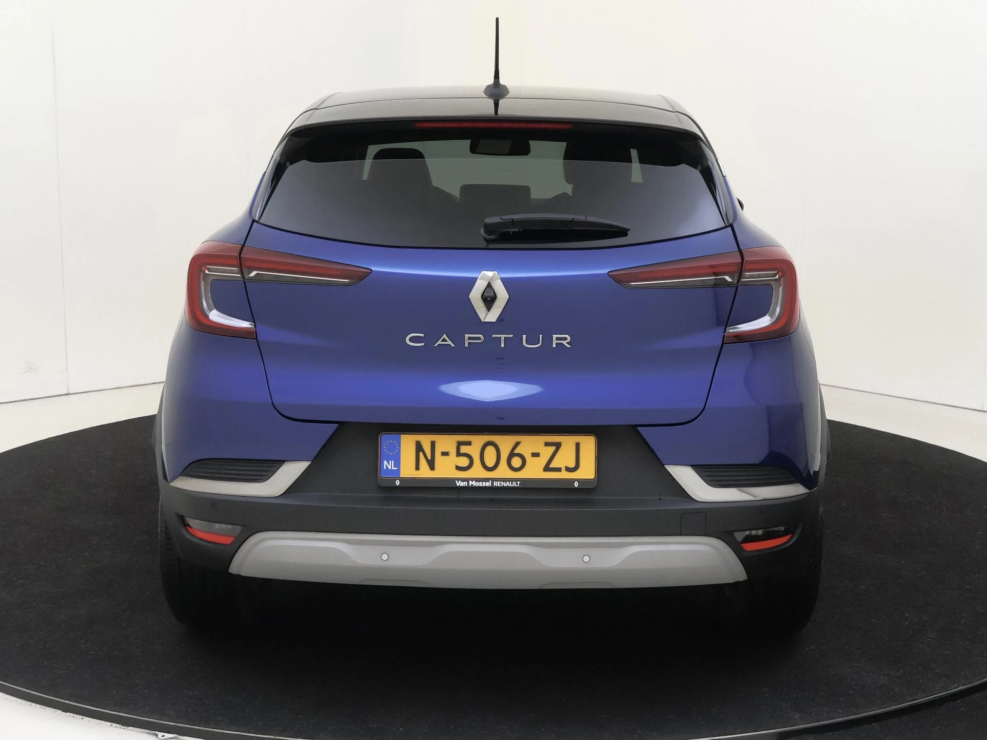 Renault-Captur-image-6