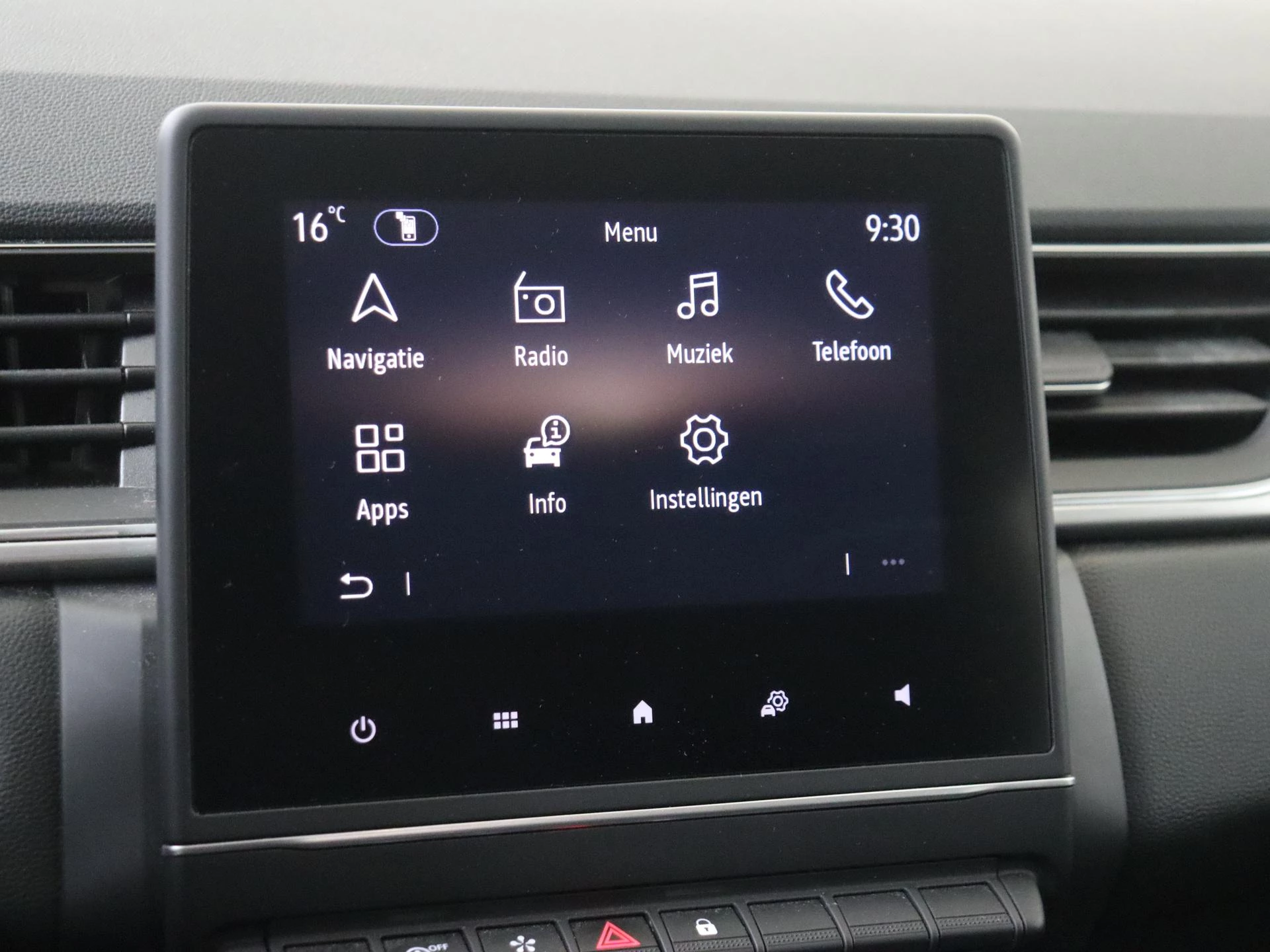 Renault-Captur-image-19