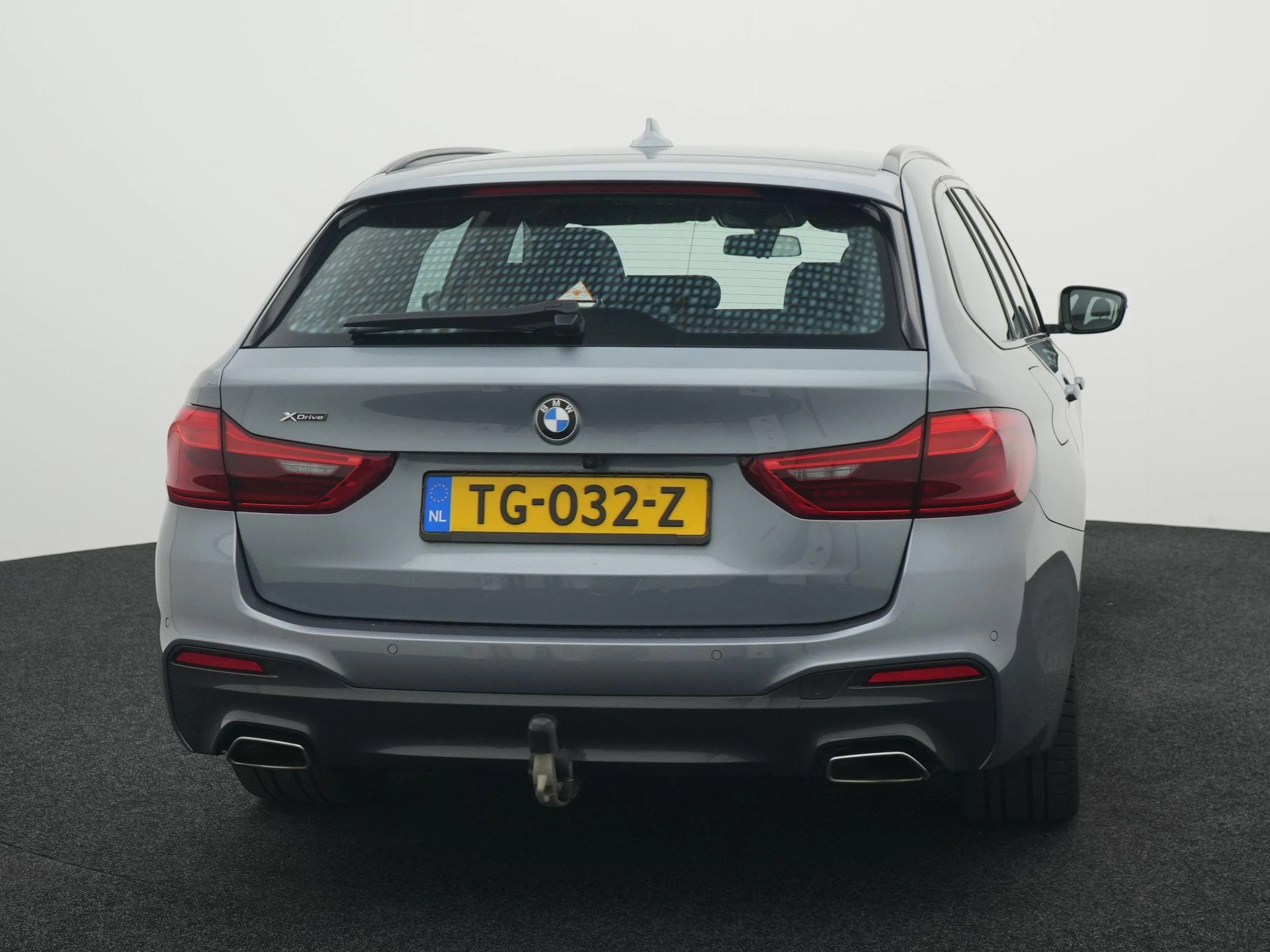BMW-5 Serie-image-4