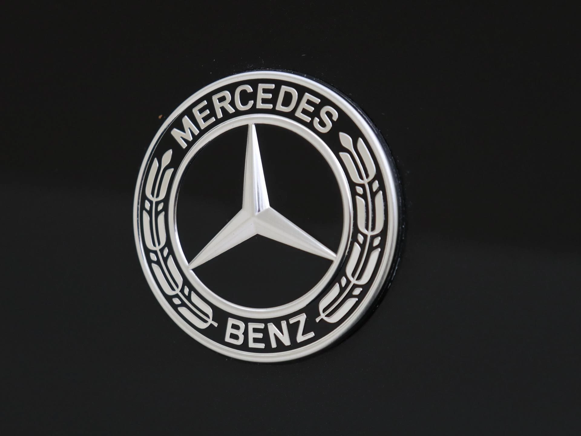 Mercedes-Benz-E-Klasse-image-33