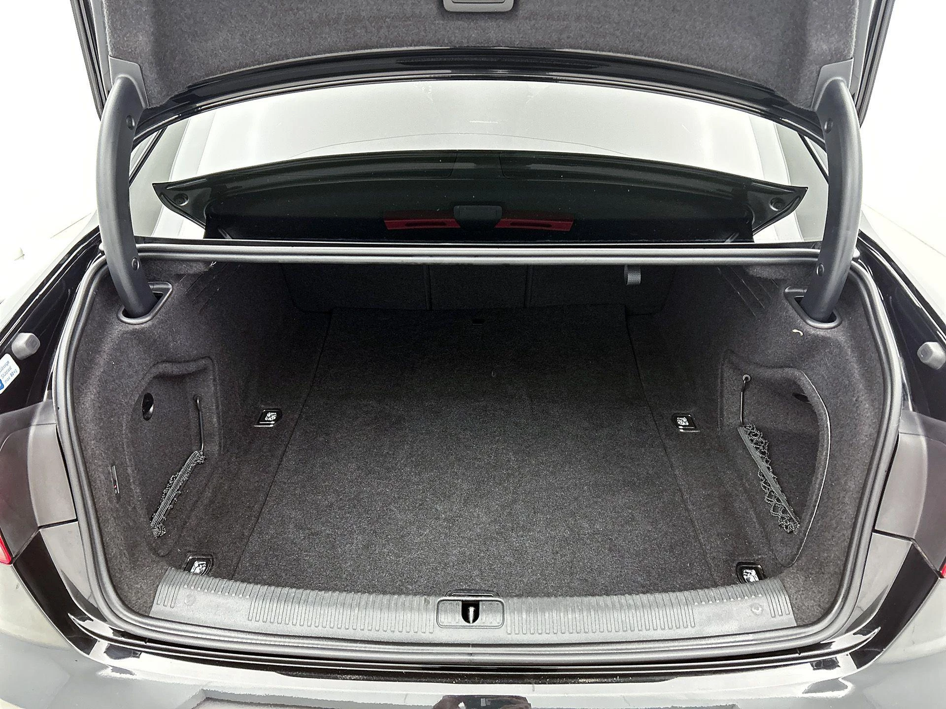 Audi-A4-image-16