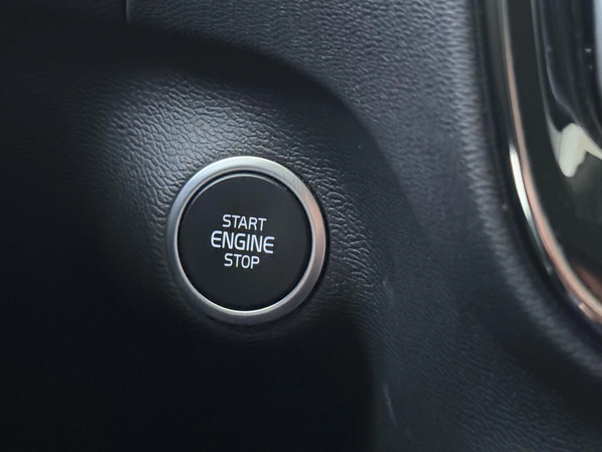 Volvo-XC40-image-21
