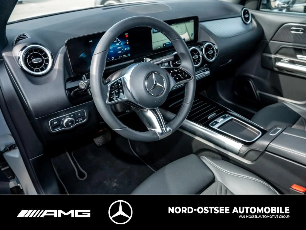 Mercedes-Benz-GLA-image-6
