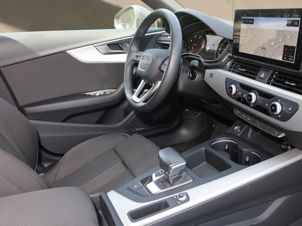 Audi A4 Avant 40 TDI quattro S line PANO*AHK*HuD*NAVI*SHZ*eHeck