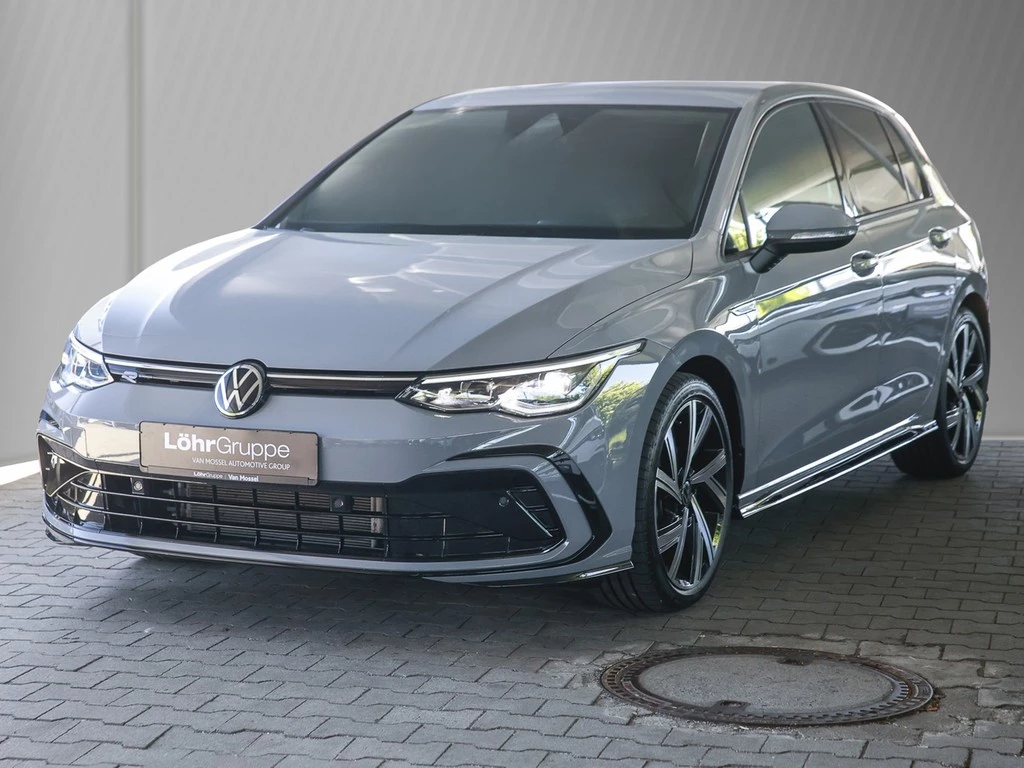 Volkswagen Golf VIII 1,5 eTSI R-Line DSG,LED,ACC,Kamera,ALU 18" Navi,Apple Car Play,Lenkrad/Sitzheizung