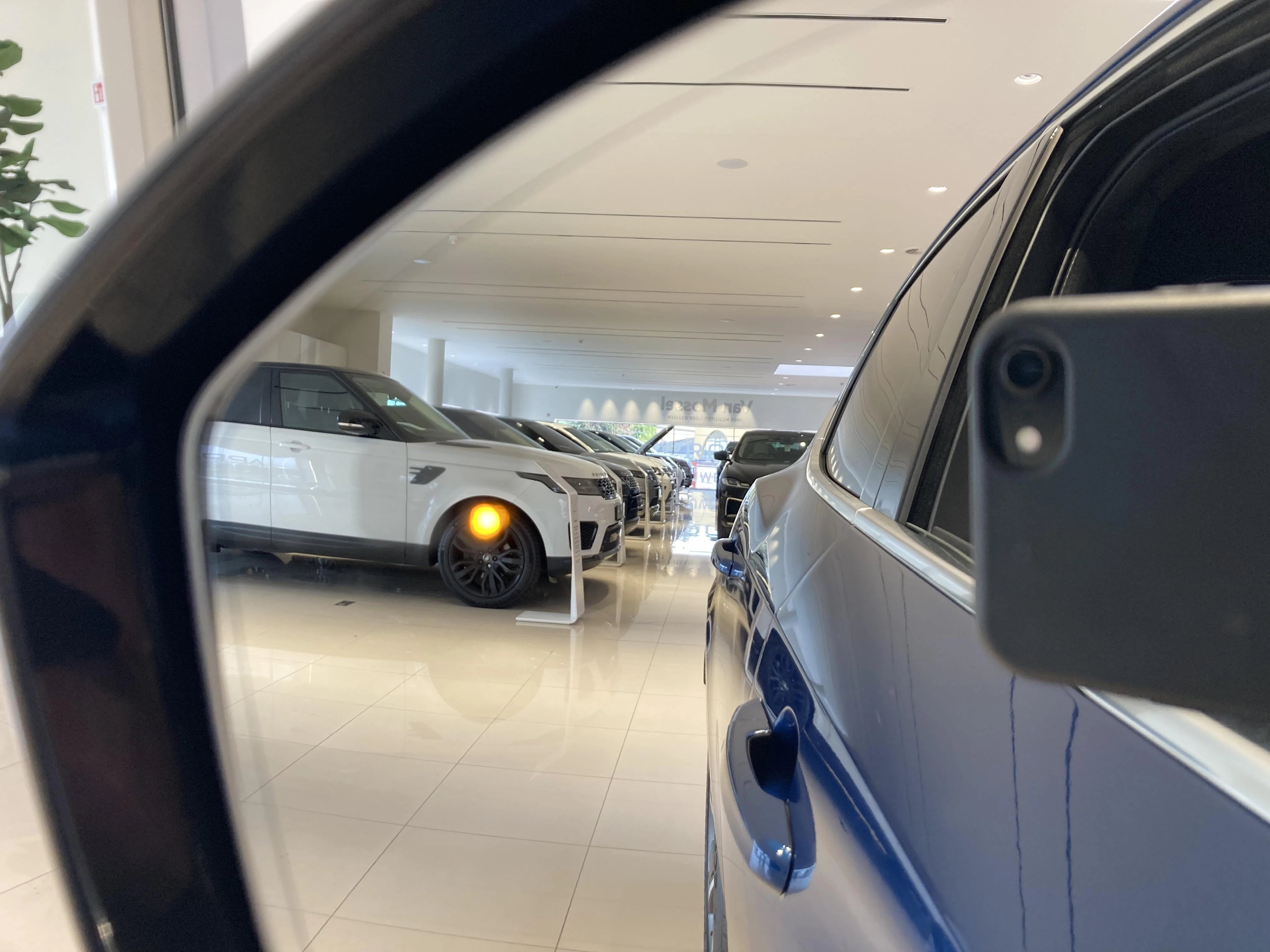 Jaguar-E-PACE-image-23