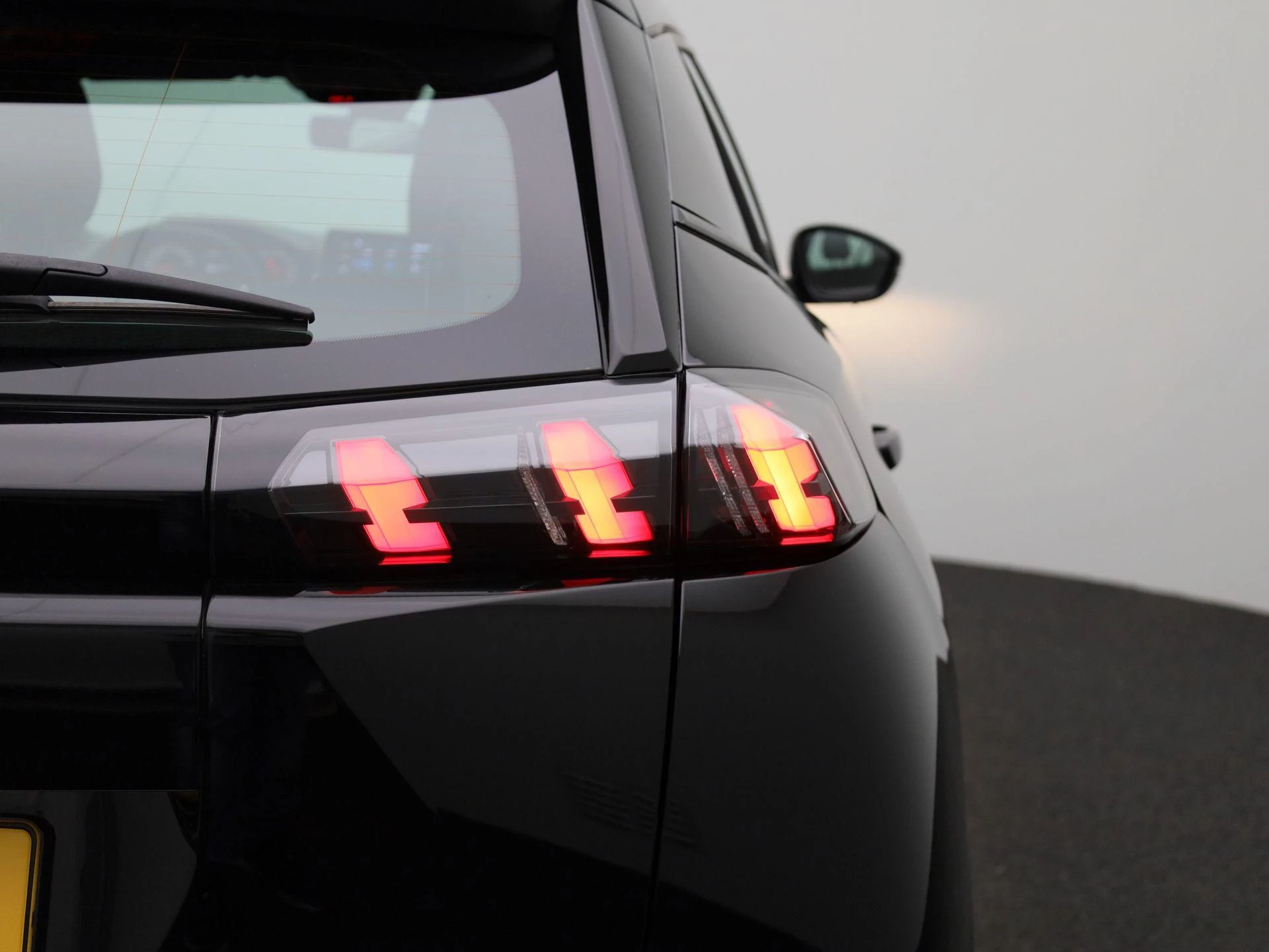 Peugeot-2008-image-34