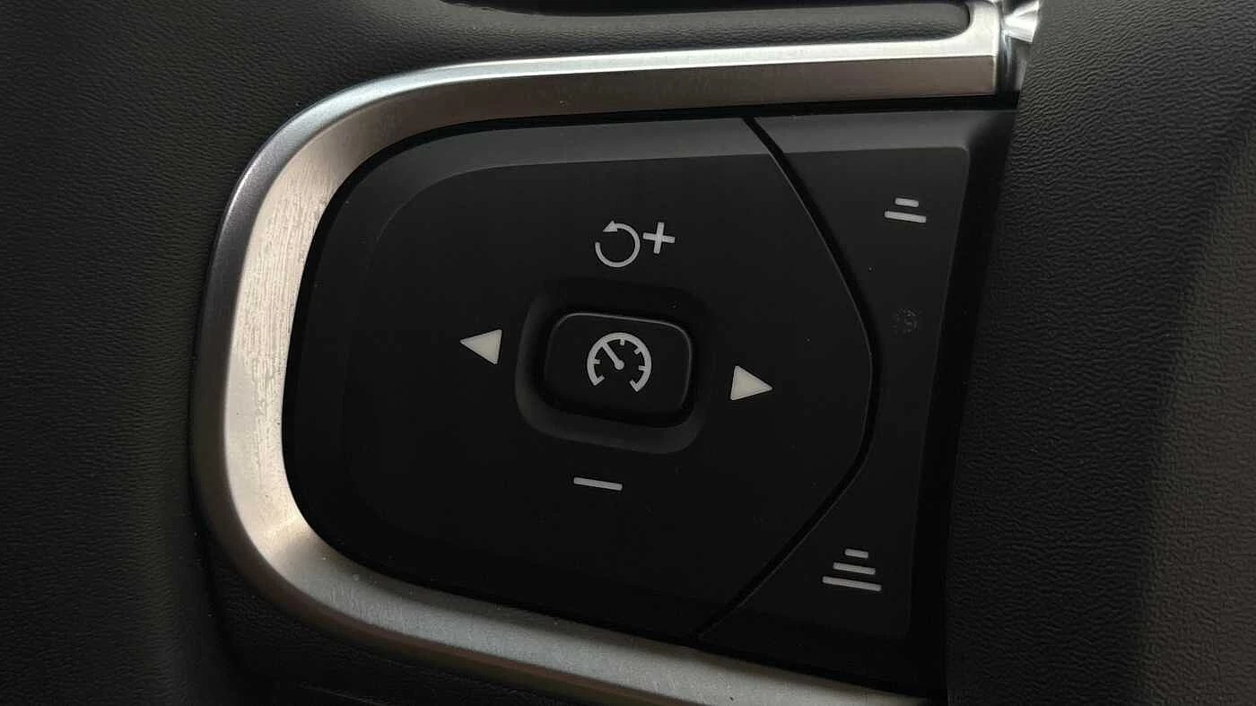 Volvo-XC60-image-26