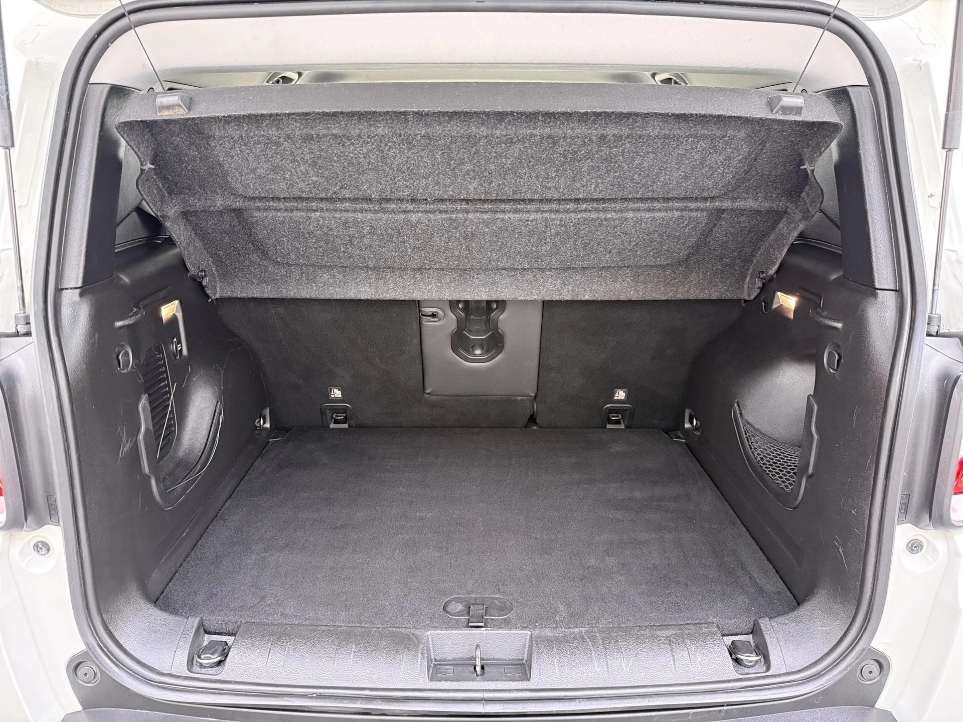 Jeep-Renegade-image-9
