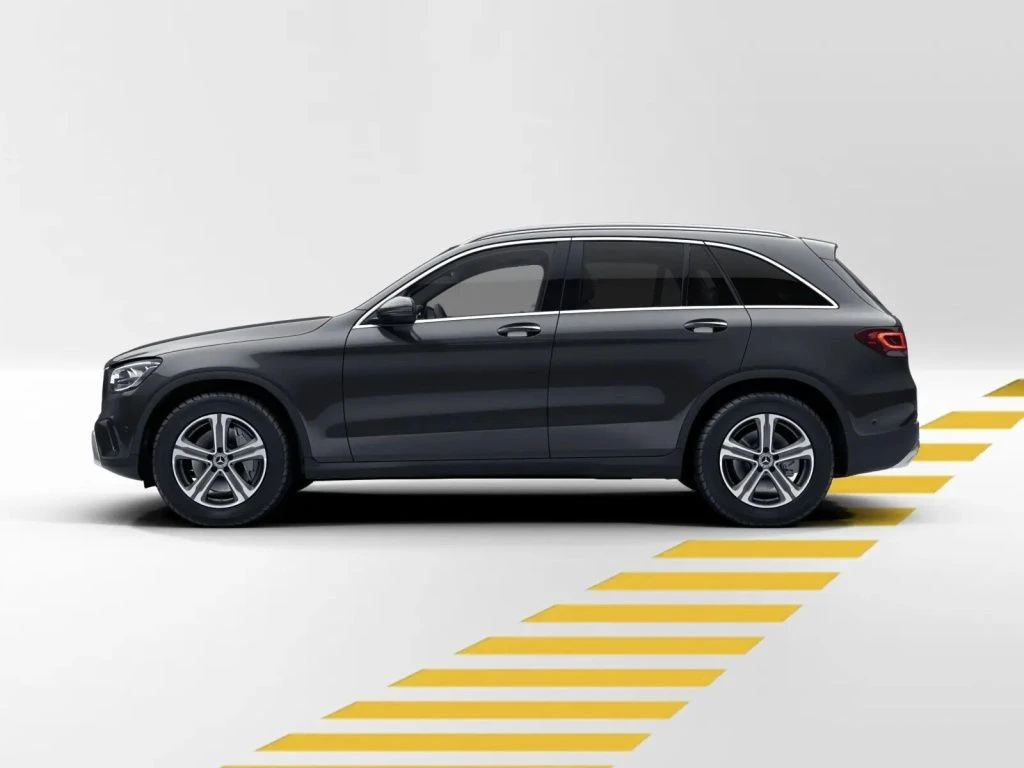 Mercedes-Benz-GLC 300-image-2