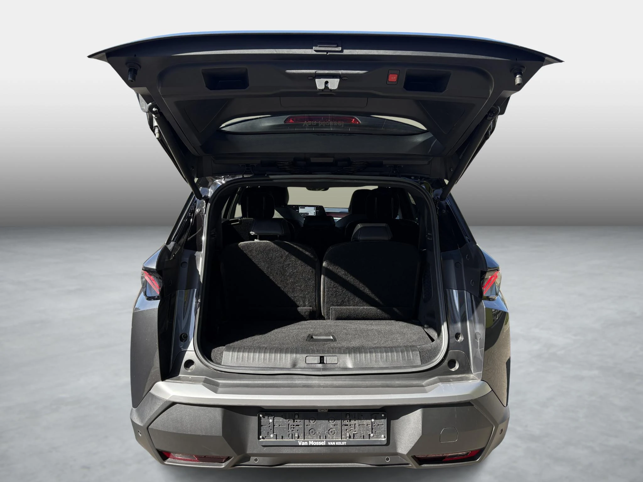 Peugeot-5008-image-19