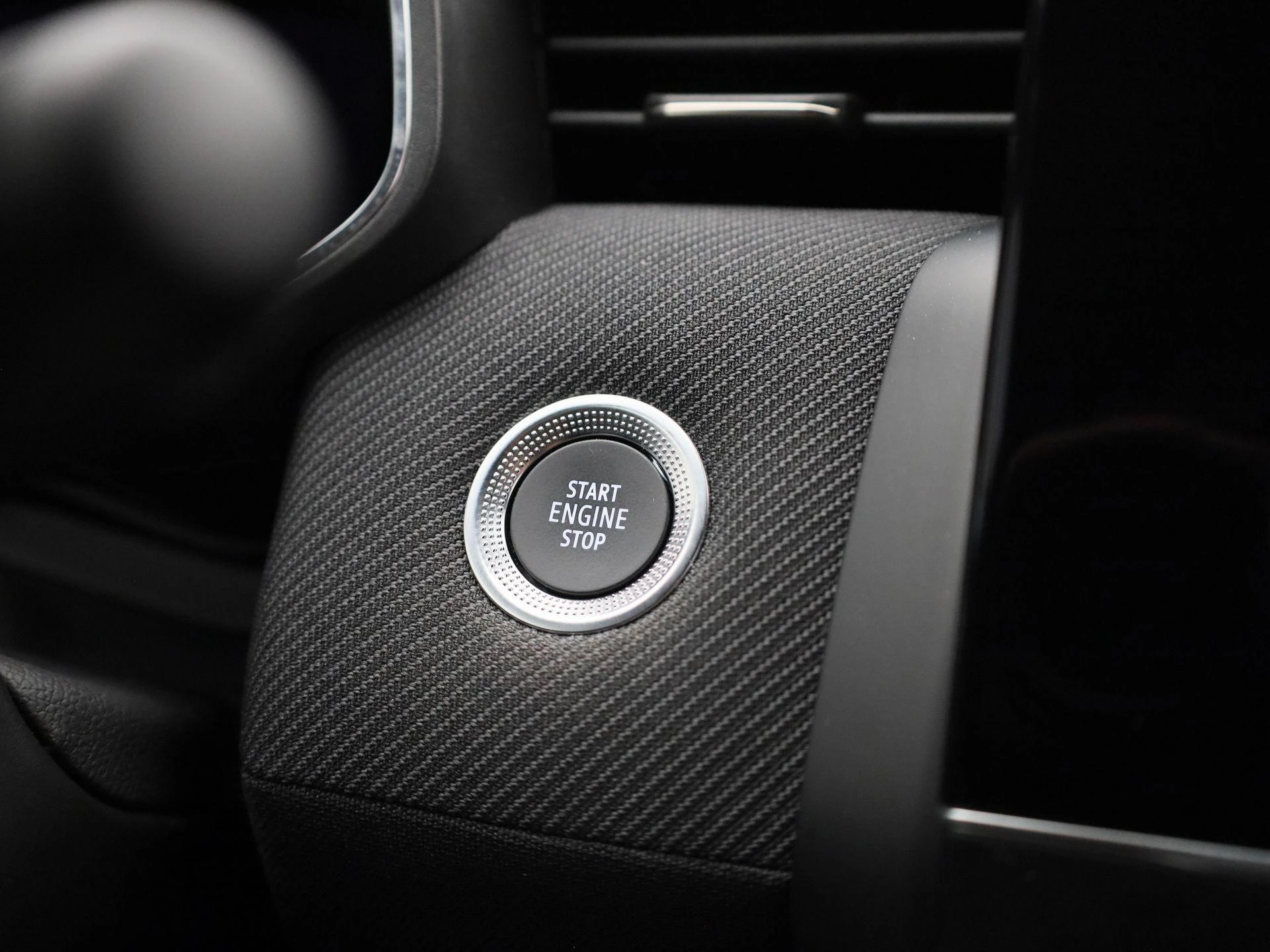 Renault-Clio-image-24