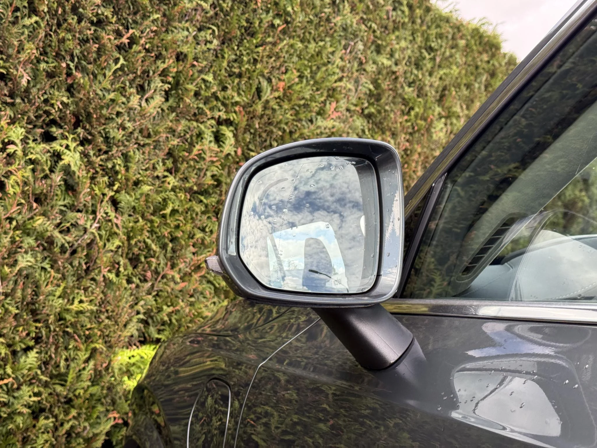 Volvo-XC90-image-16