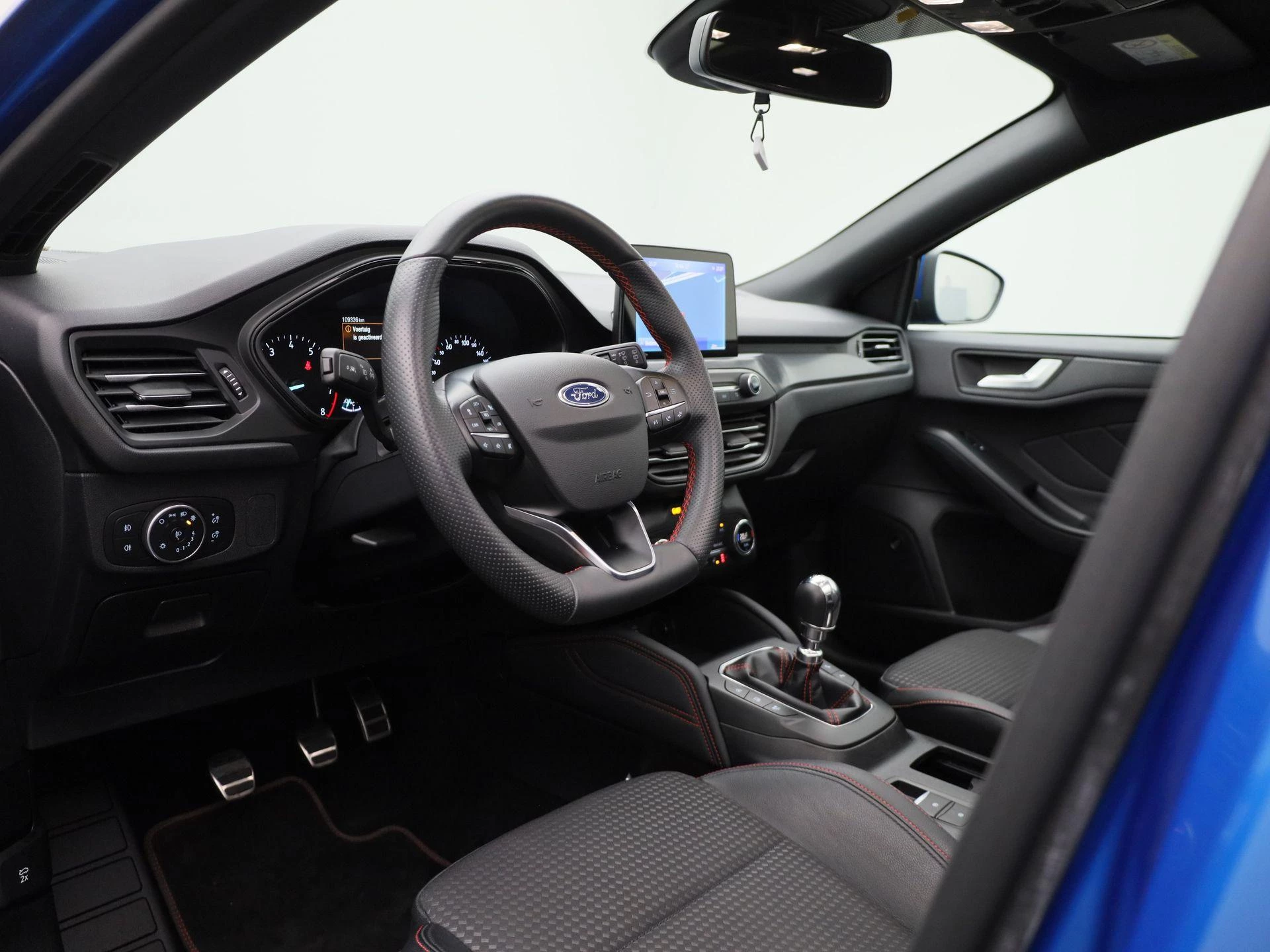 Ford Focus 1.0 EcoBoost ST Line Business