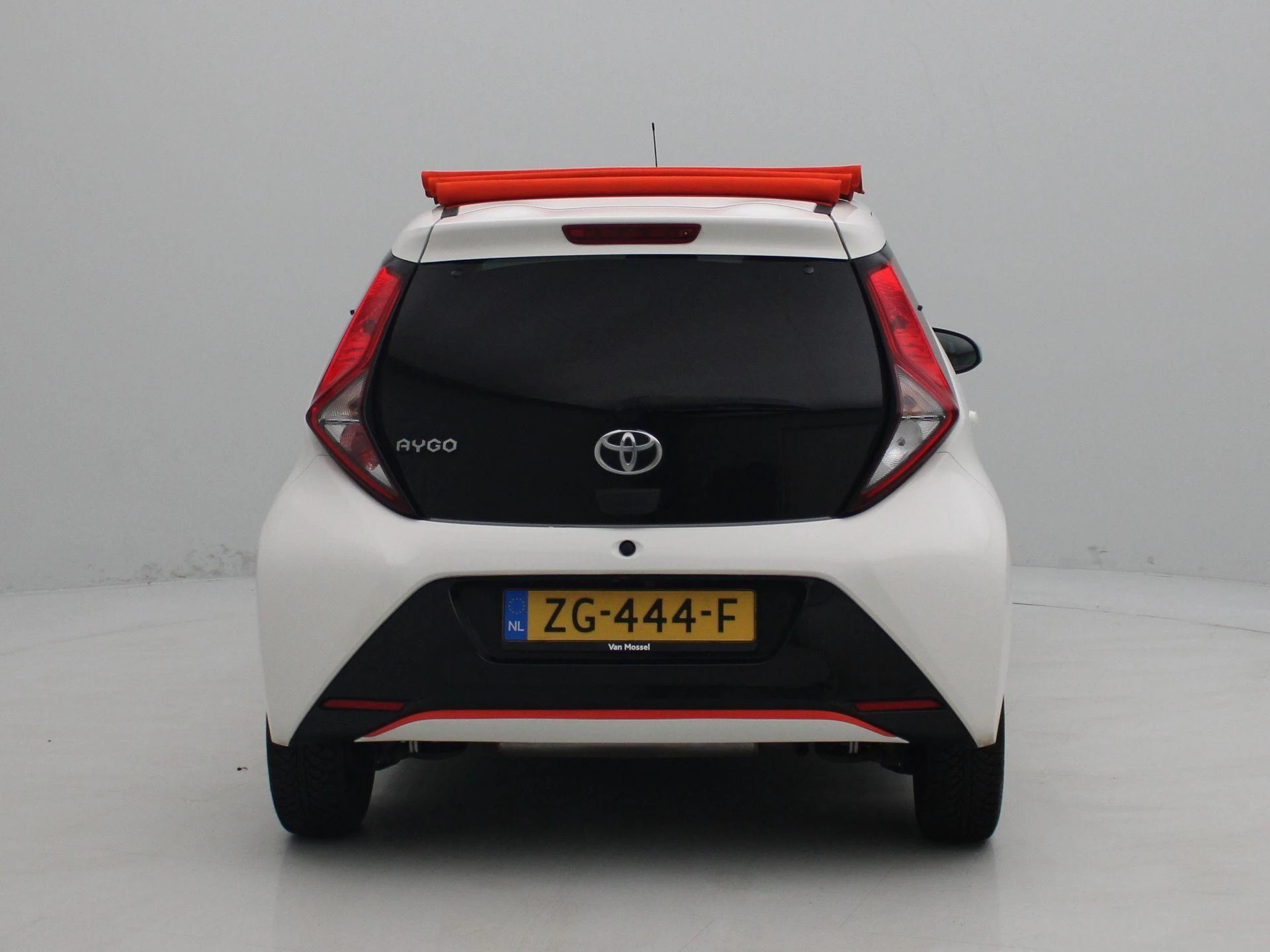 Toyota-Aygo-image-4