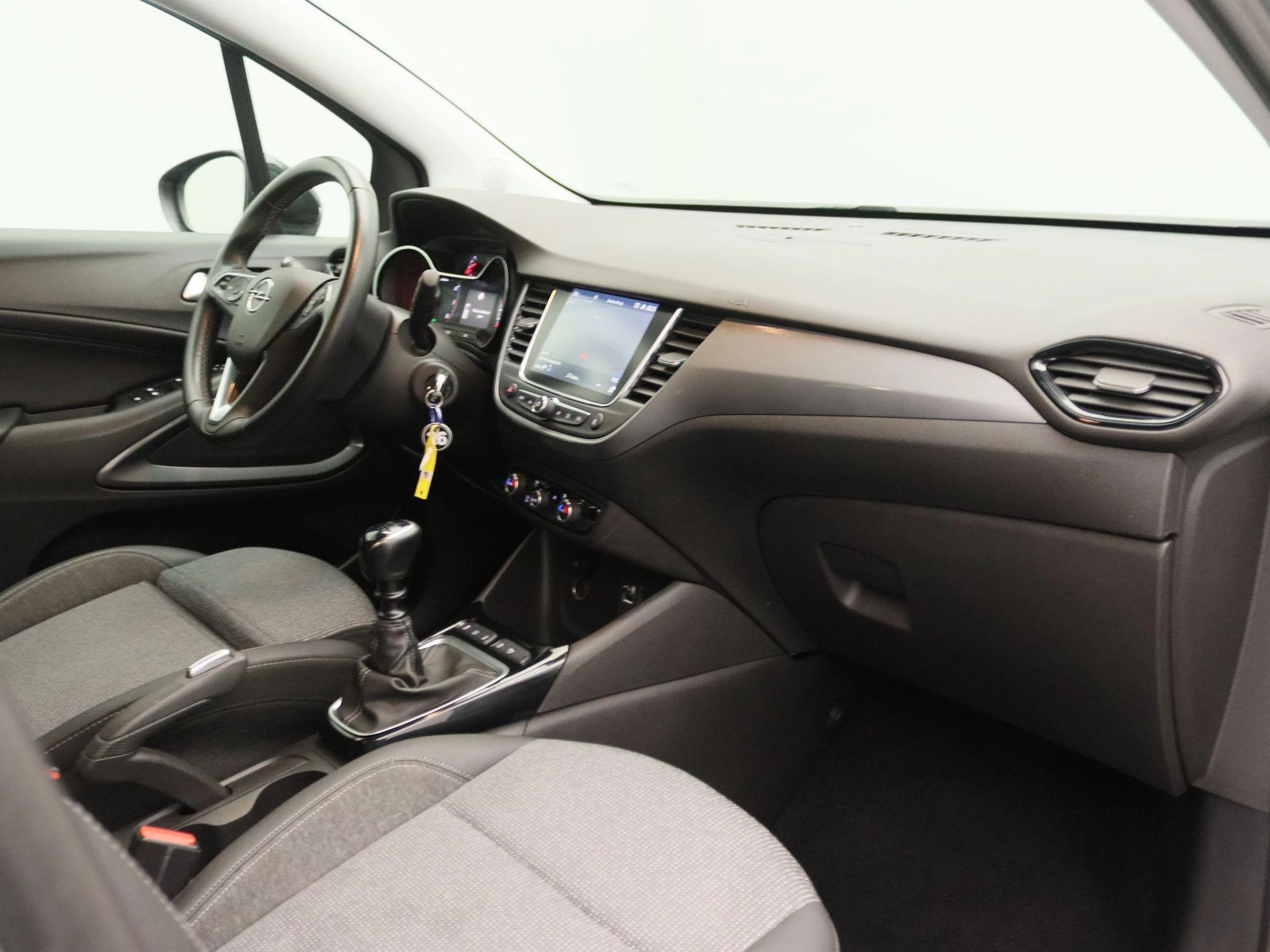 Opel-Crossland-image-21