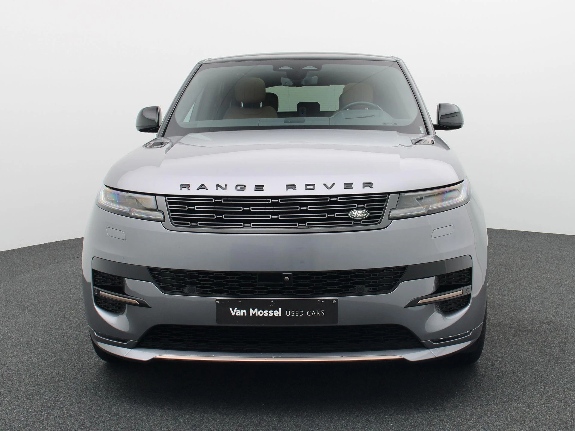 Land Rover-Range Rover Sport-image-2