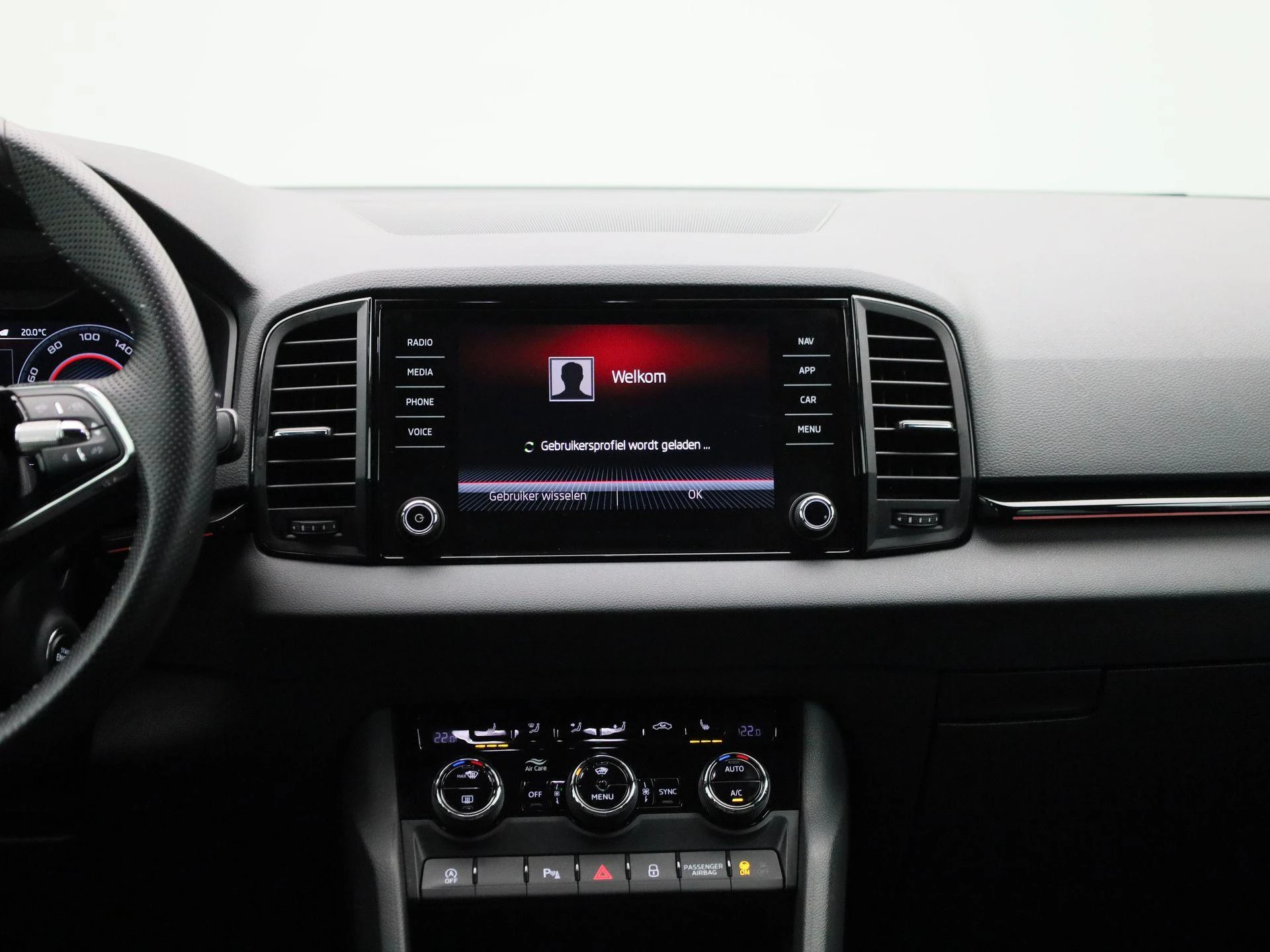 Škoda-Karoq-image-8
