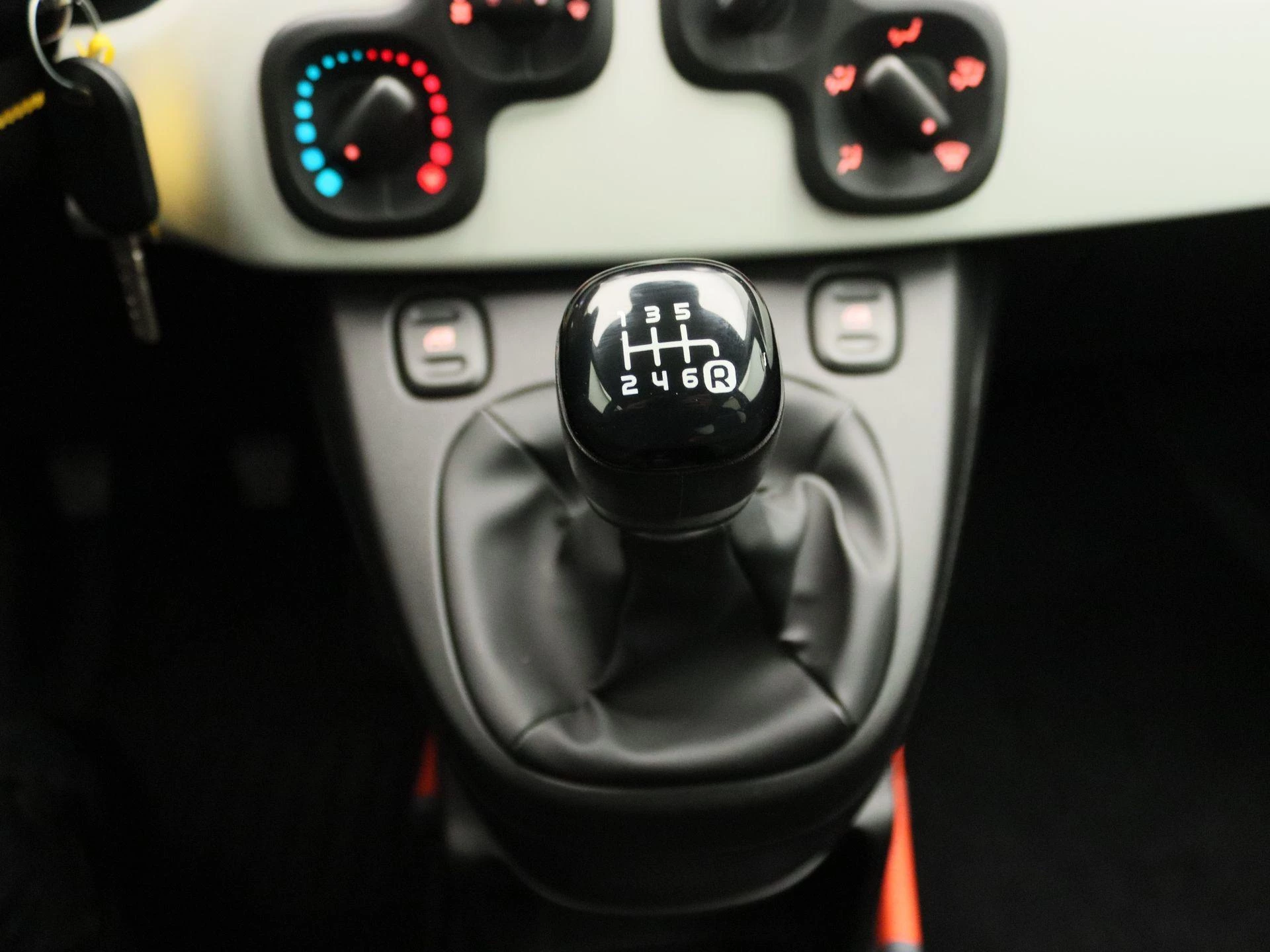 Fiat-Panda-image-10