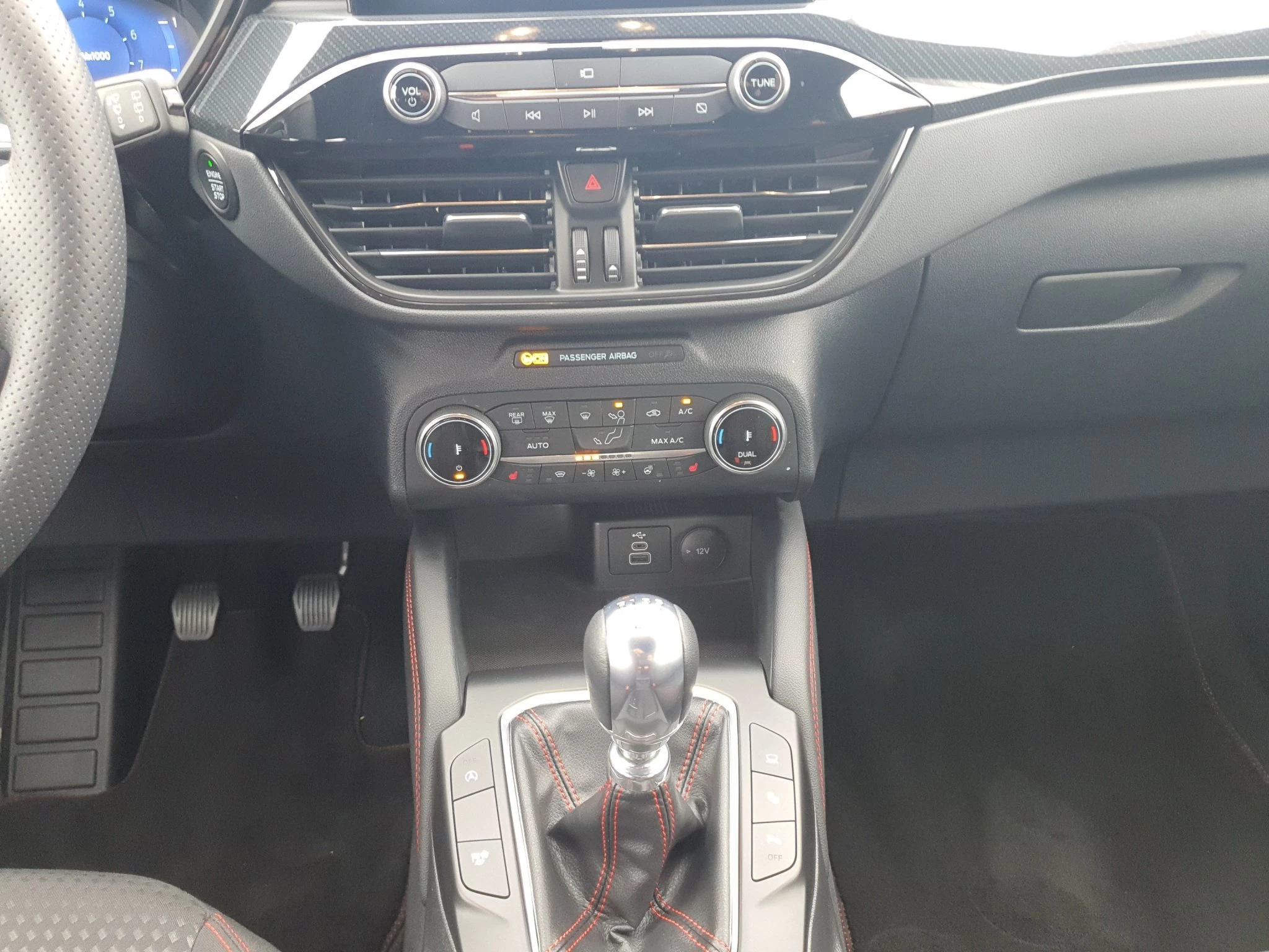 Ford Kuga ST-Line AHK ACC KAM NAVI LED WI-PKT