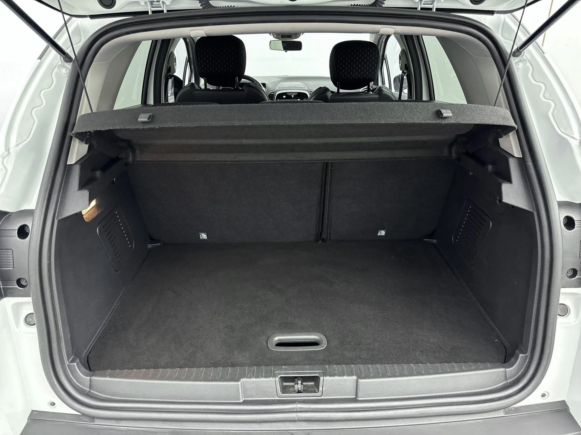 Renault-Captur-image-18