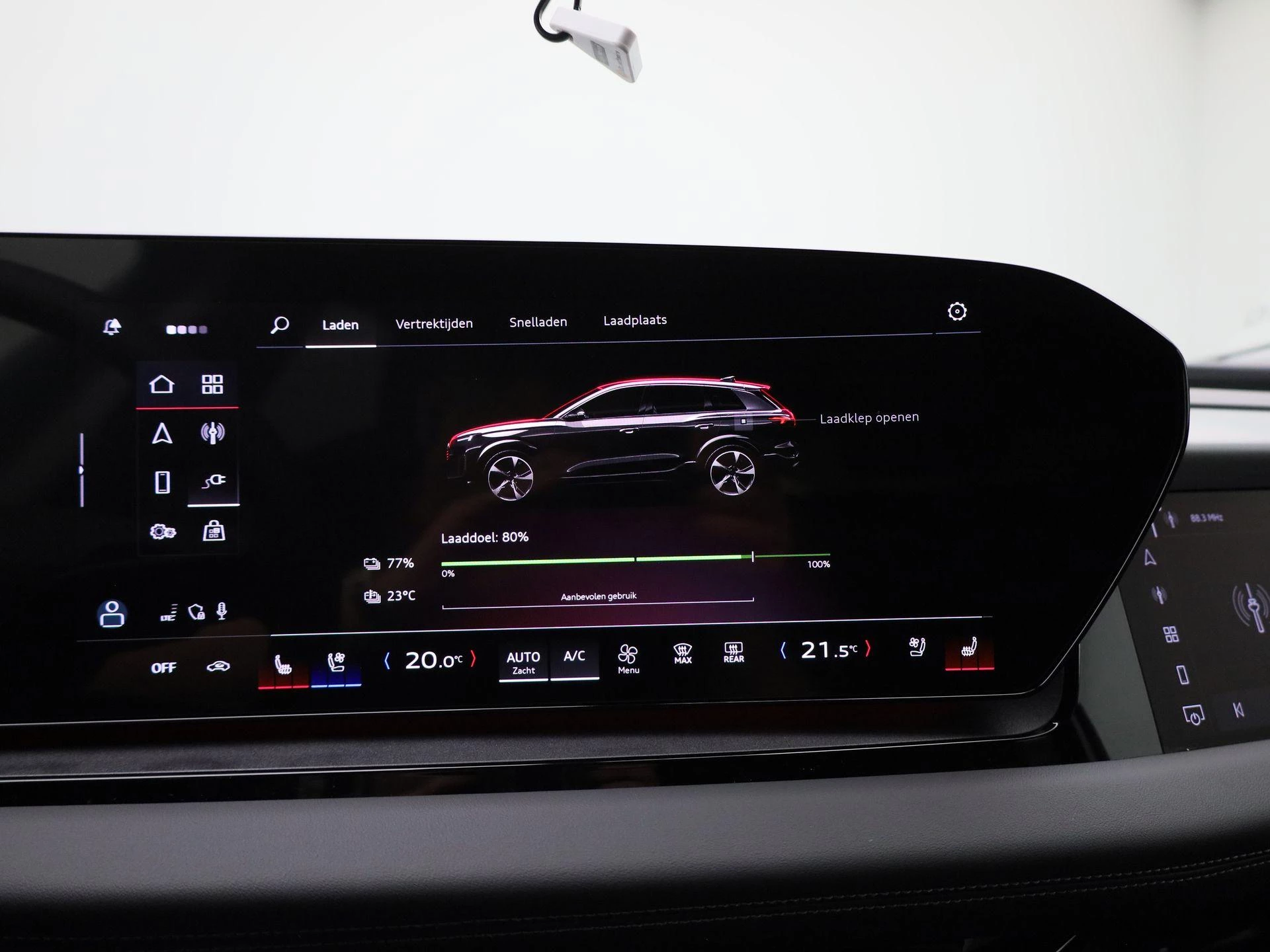 Audi-Q6 e-tron-image-29