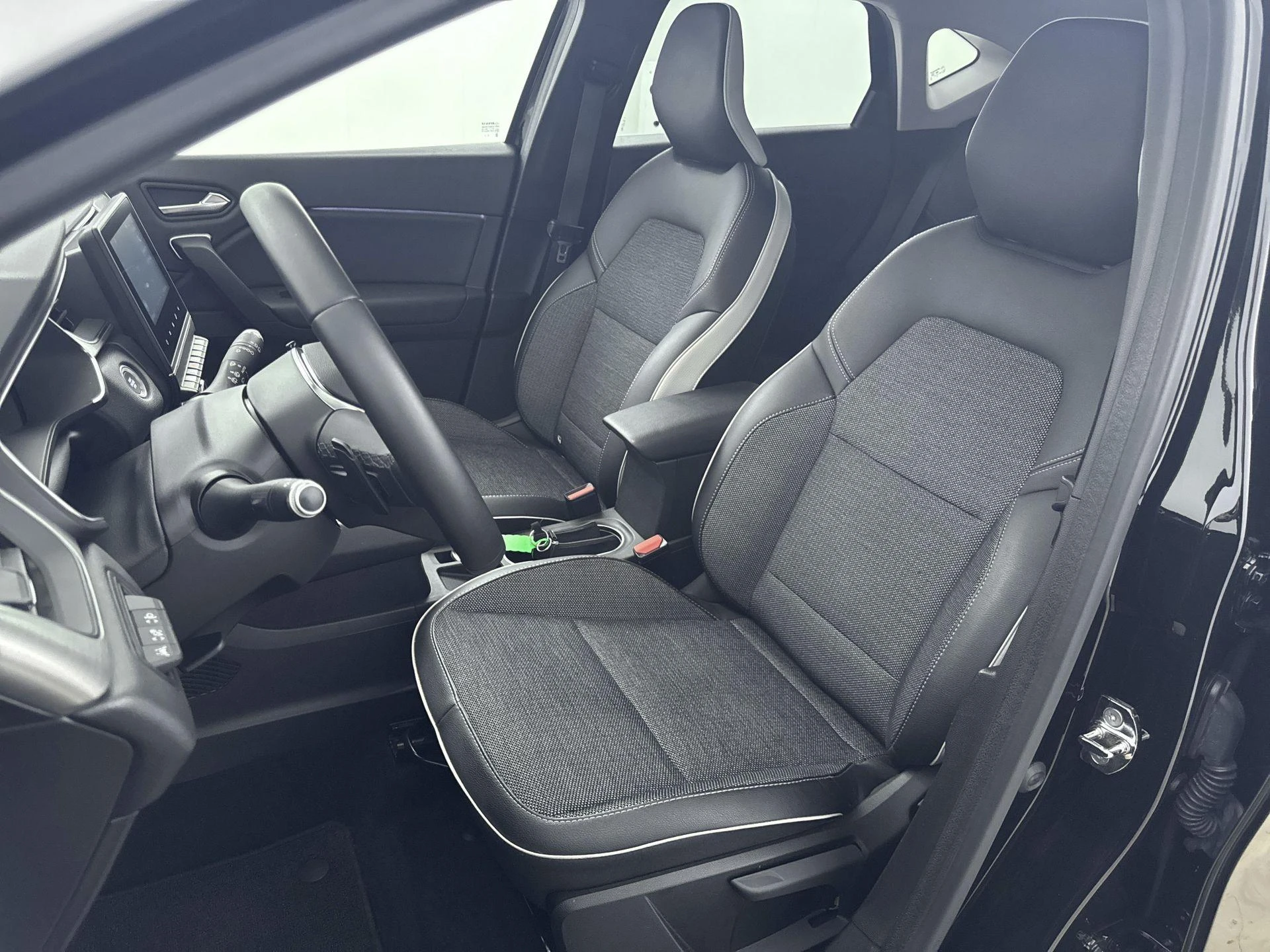 Renault-Captur-image-39
