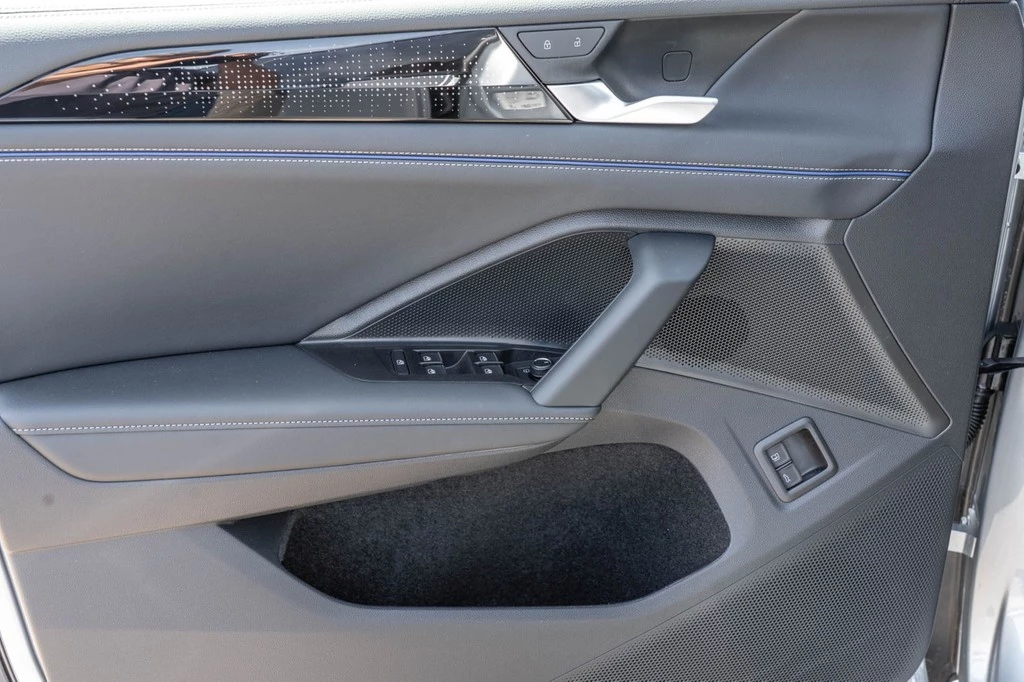 Volkswagen Tiguan 1.5 TSI DSG eHybrid R-Line AHK, Pano