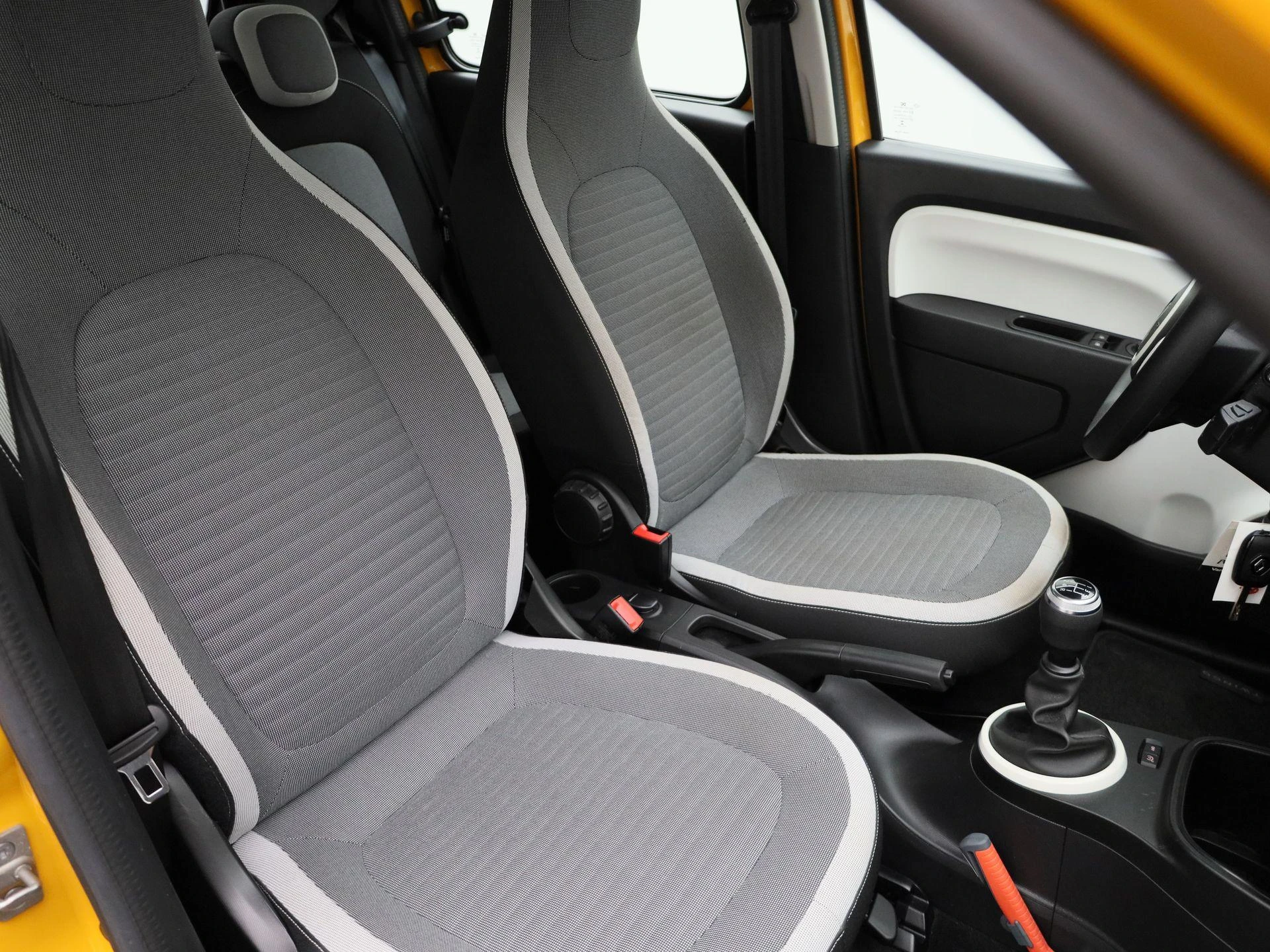 Renault-Twingo-image-30