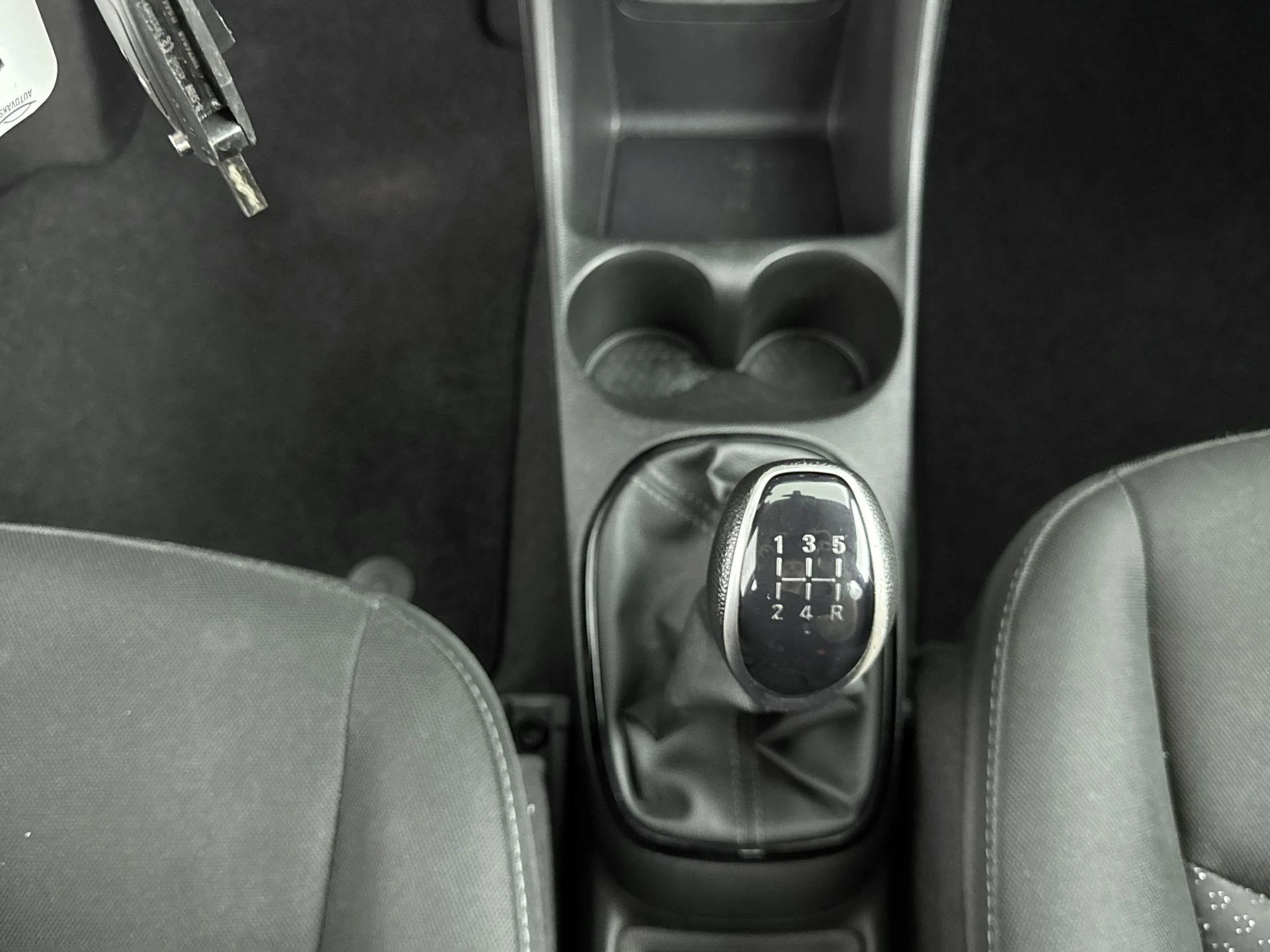 Opel-KARL-image-14