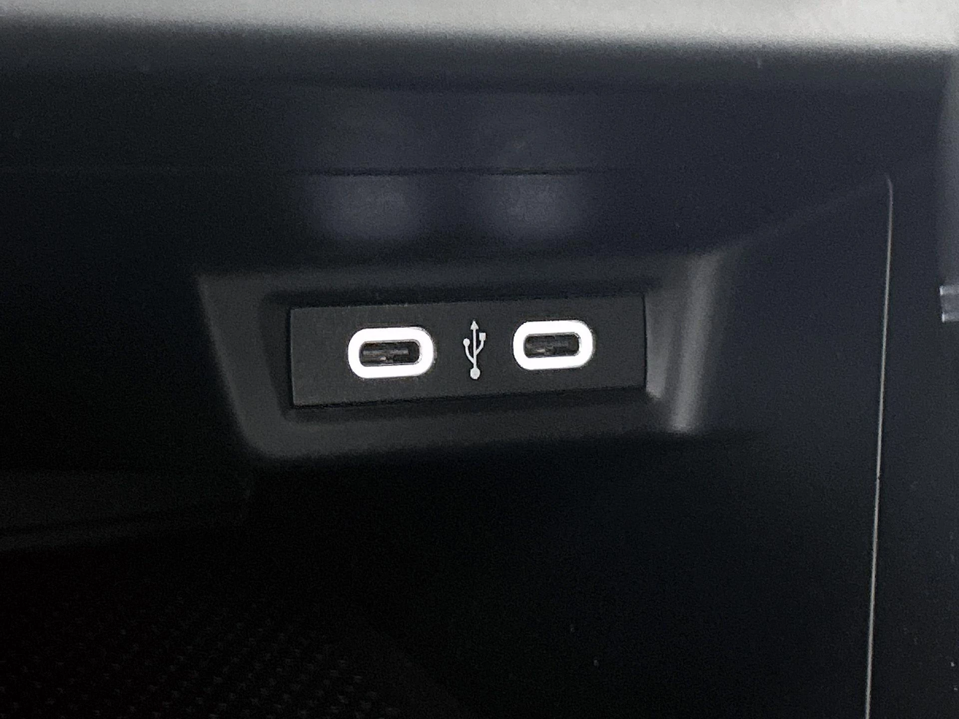 Volkswagen-Taigo-image-21
